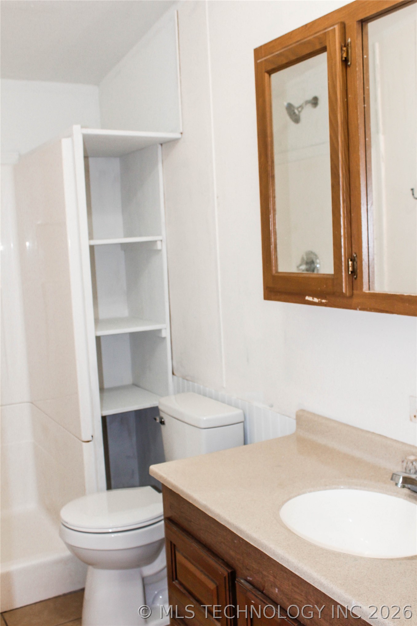 114110 S 4206 Road Property Photo 20