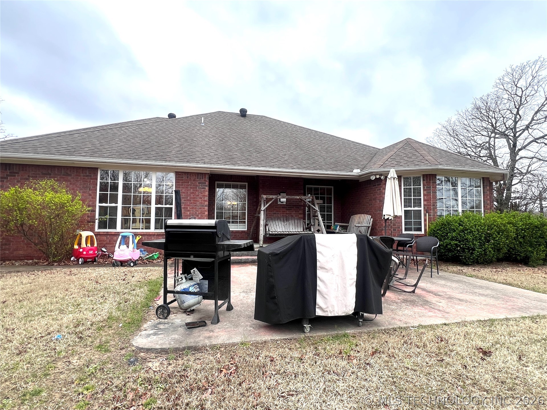24 Jamestown Circle Property Photo 3