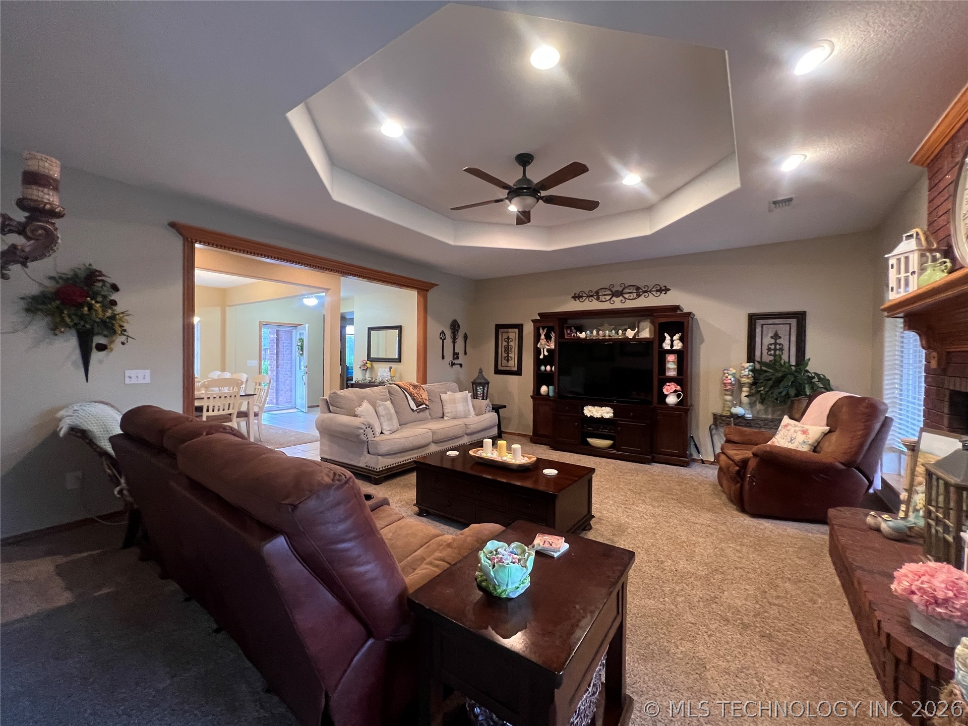 24 Jamestown Circle Property Photo 14
