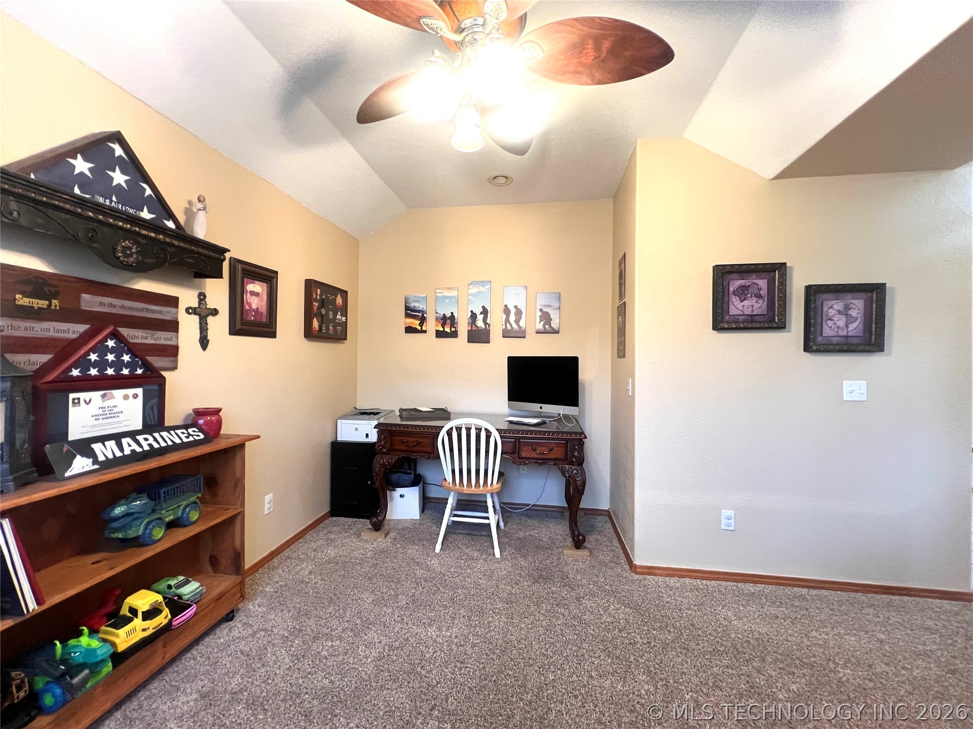 24 Jamestown Circle Property Photo 16