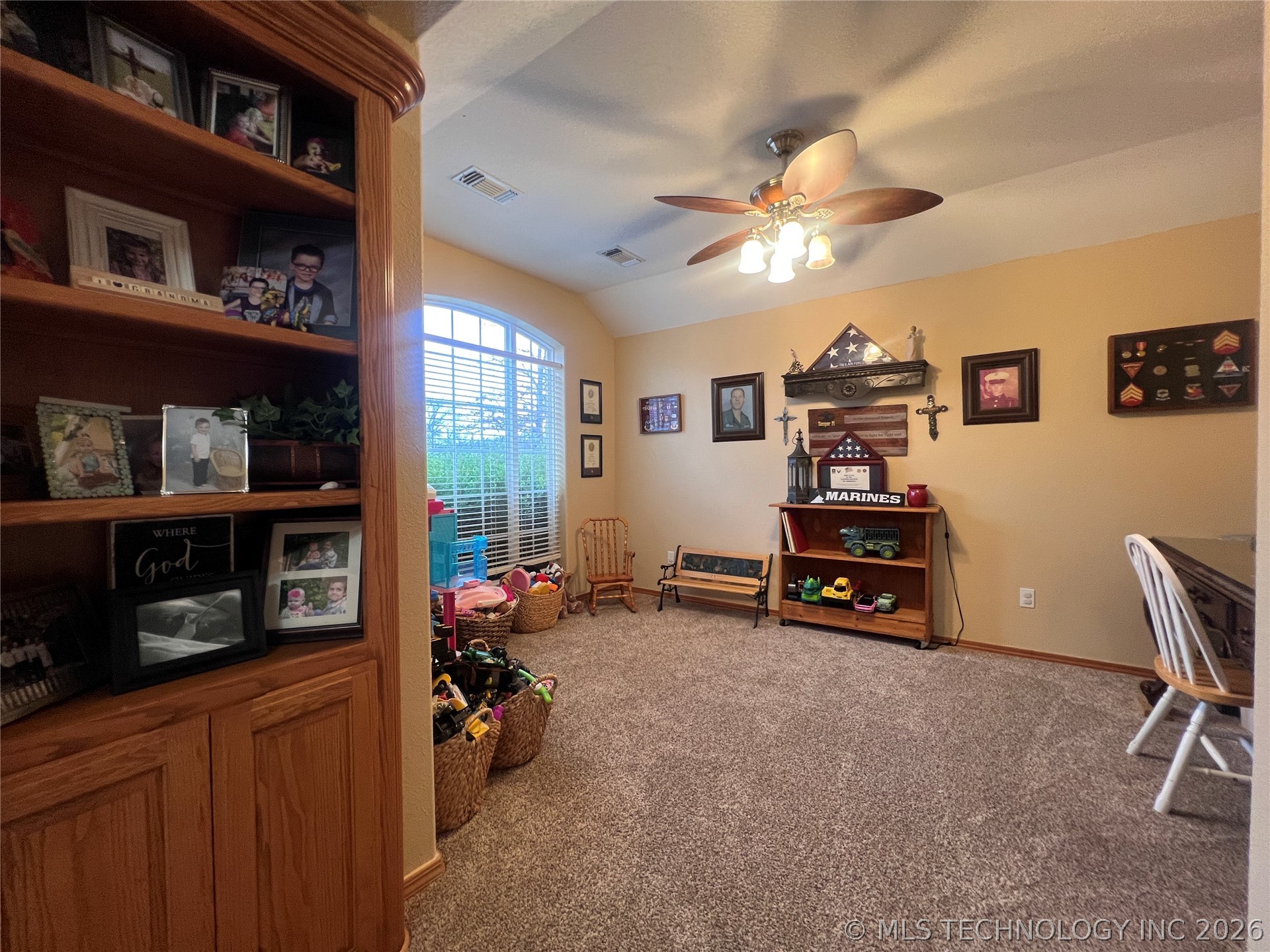 24 Jamestown Circle Property Photo 17