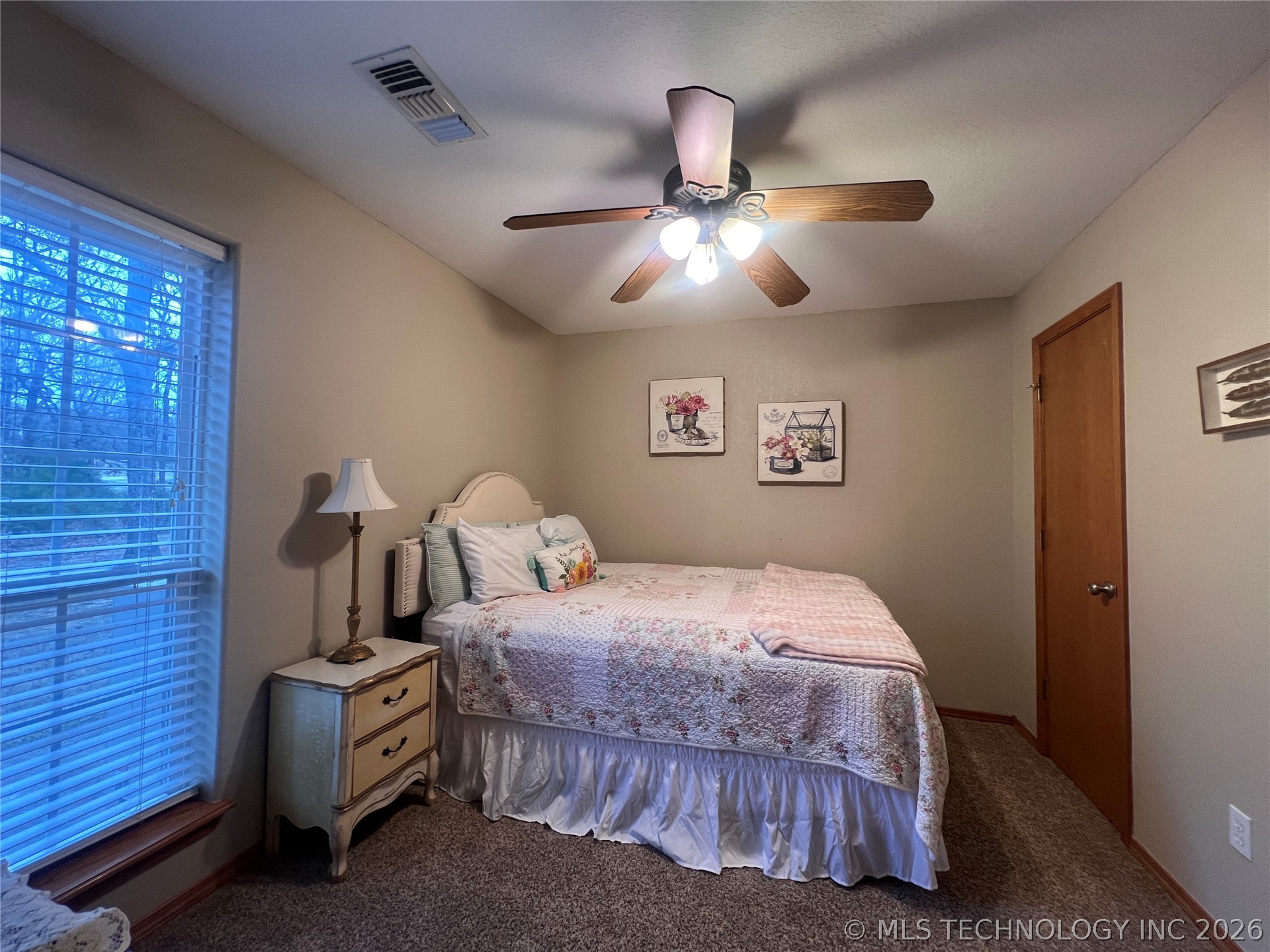 24 Jamestown Circle Property Photo 25