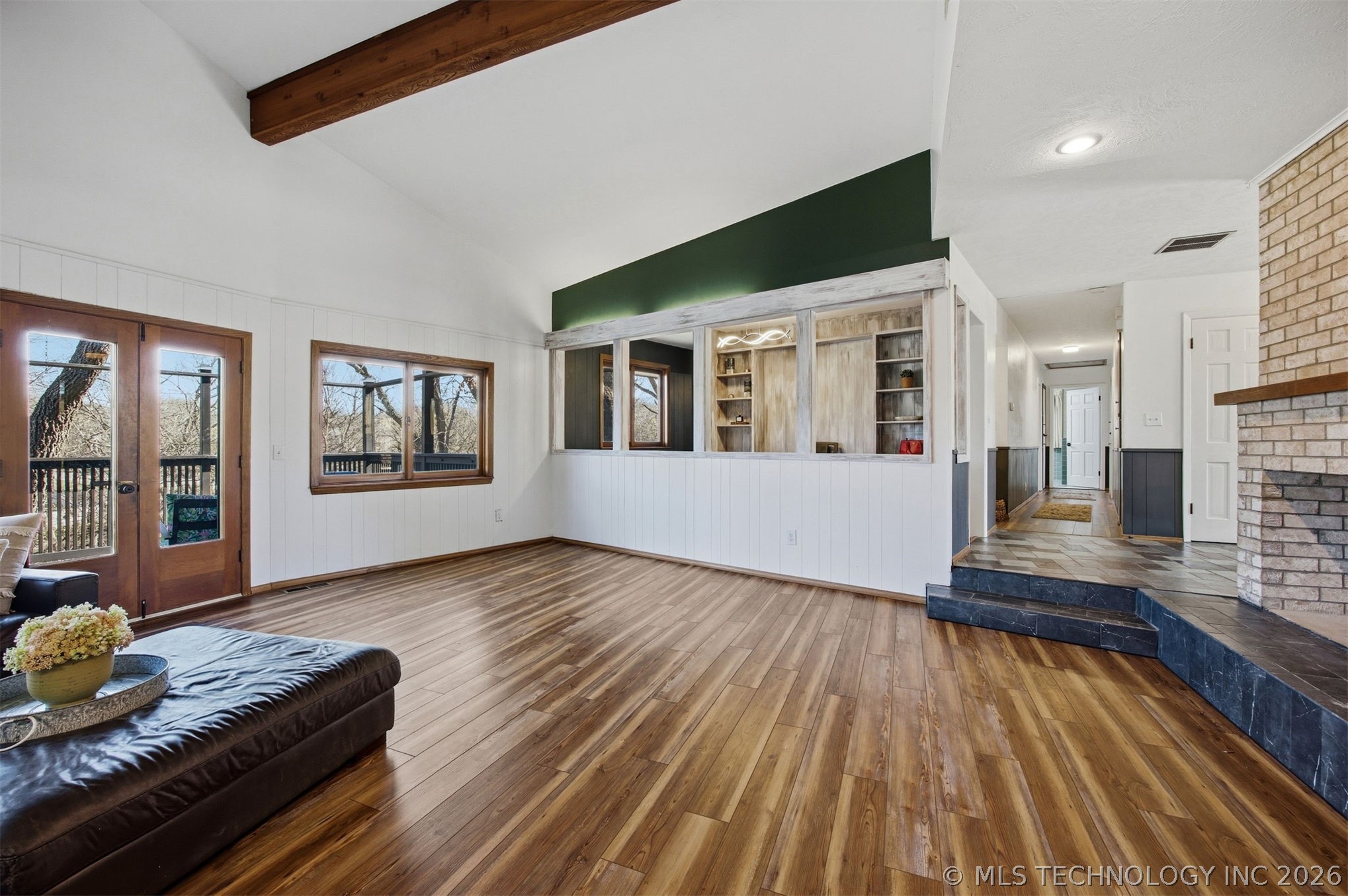 2108 Skyline Place Property Photo 16