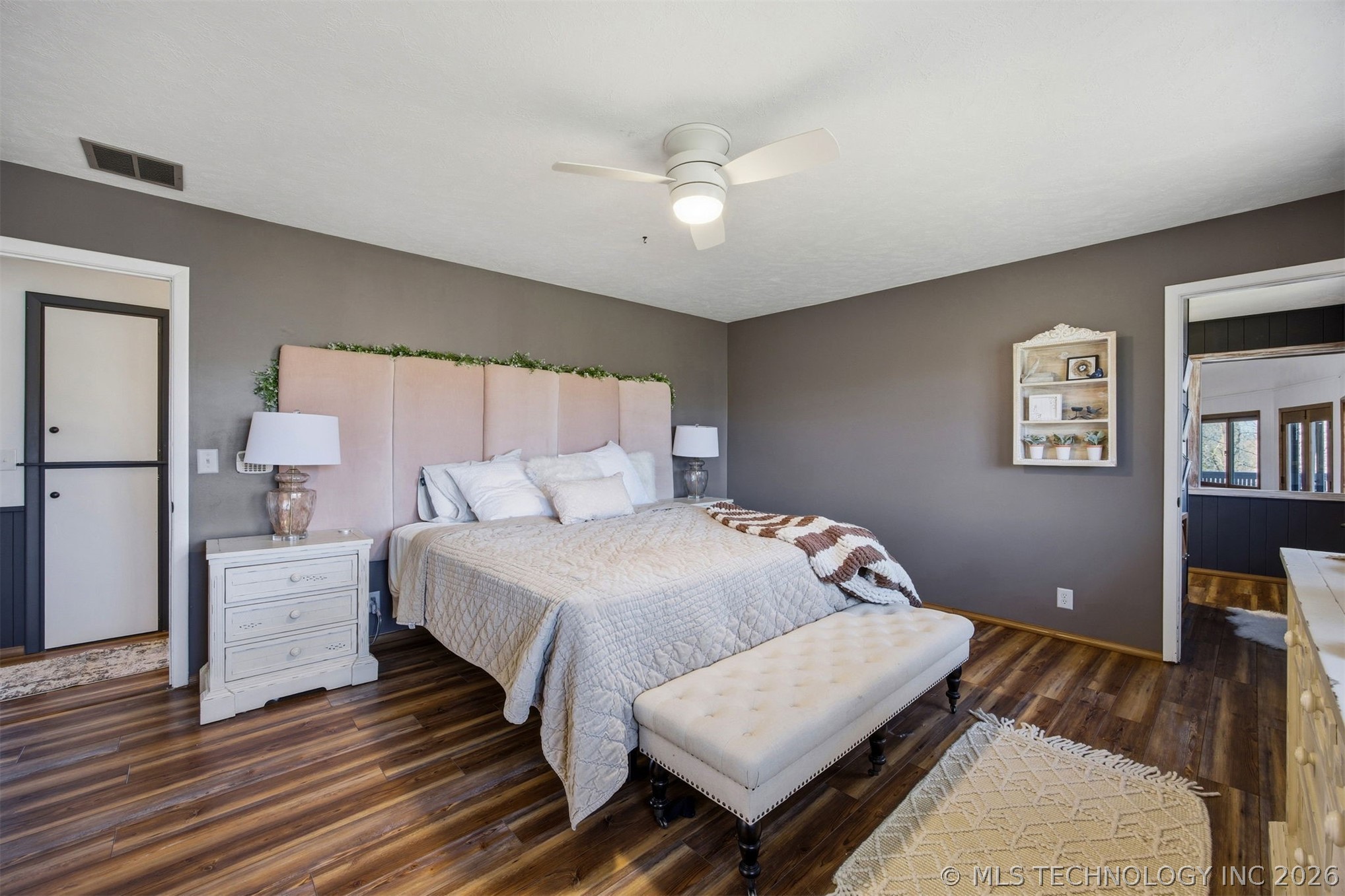2108 Skyline Place Property Photo 26