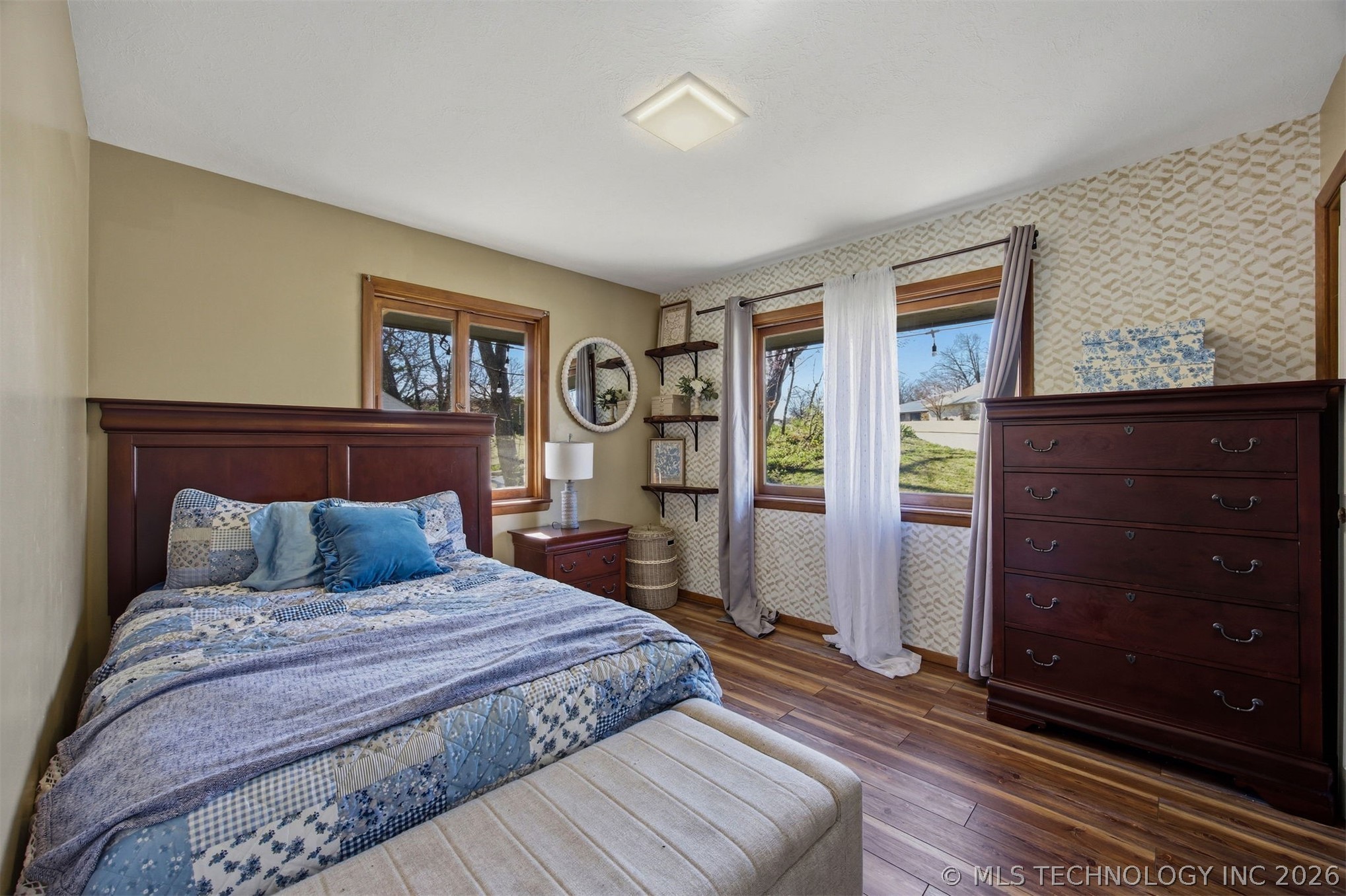 2108 Skyline Place Property Photo 32