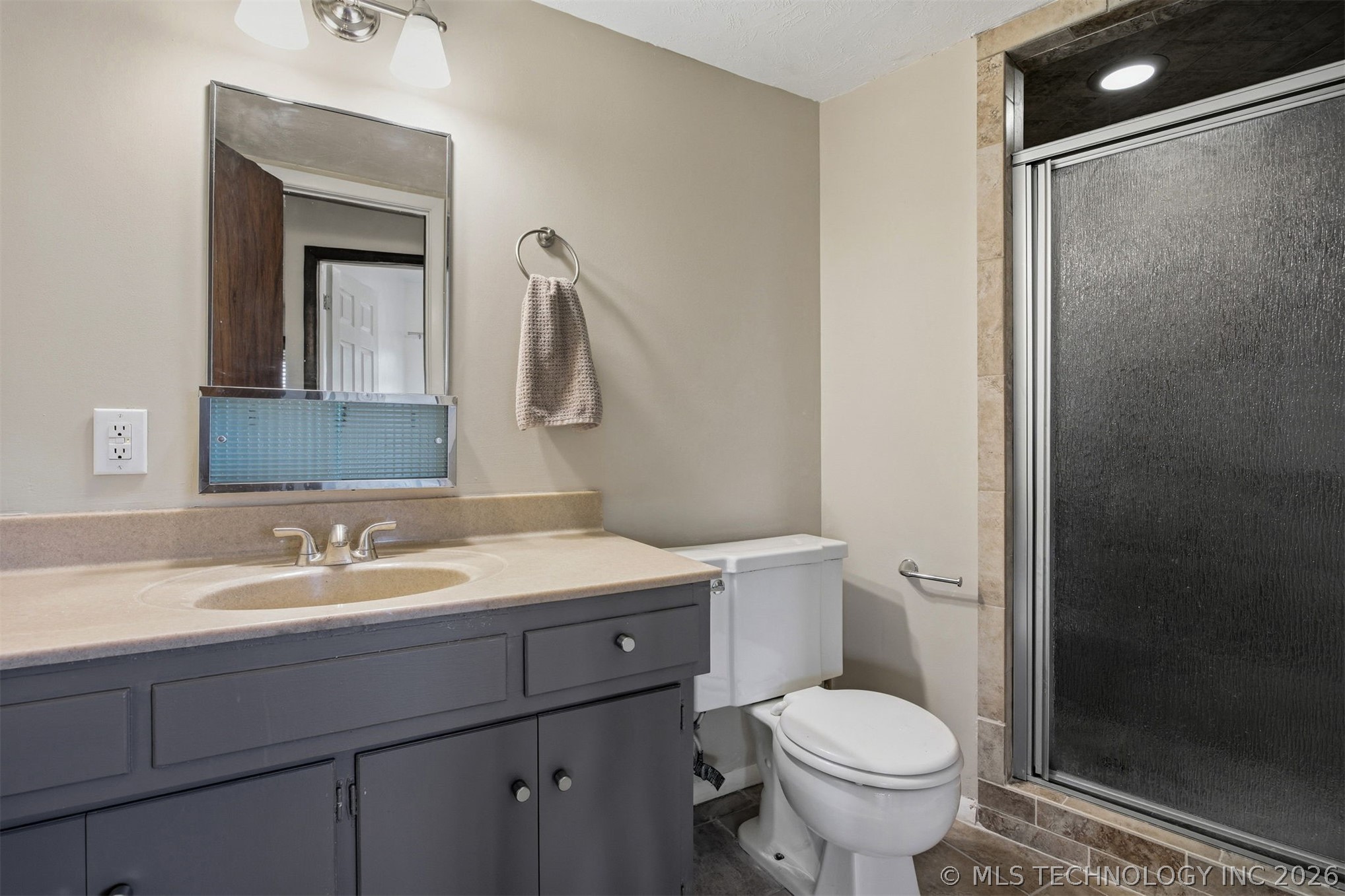 2108 Skyline Place Property Photo 41