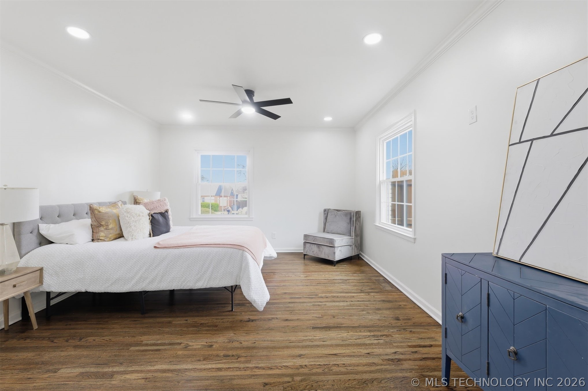 2538 E 17th Place Property Photo 18