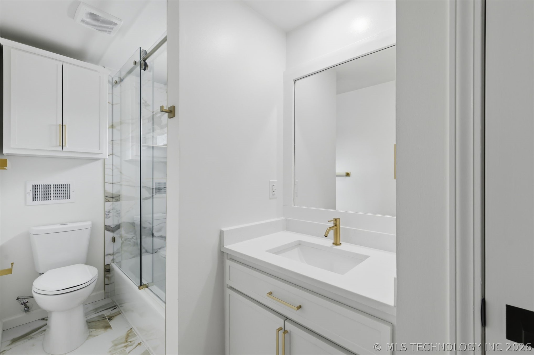 2538 E 17th Place Property Photo 25