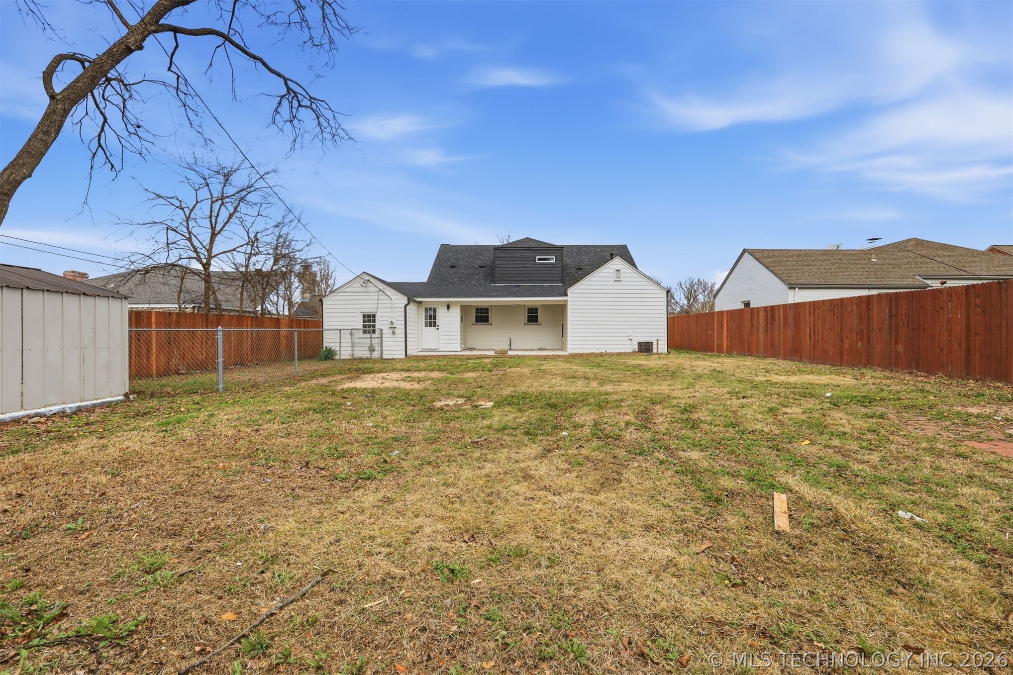 2538 E 17th Place Property Photo 29