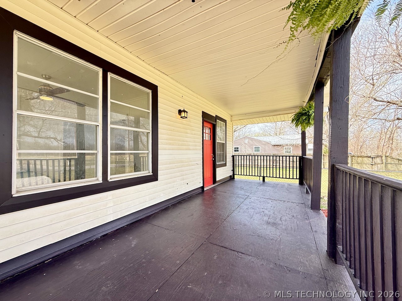 938 W Teel Road Property Photo 7