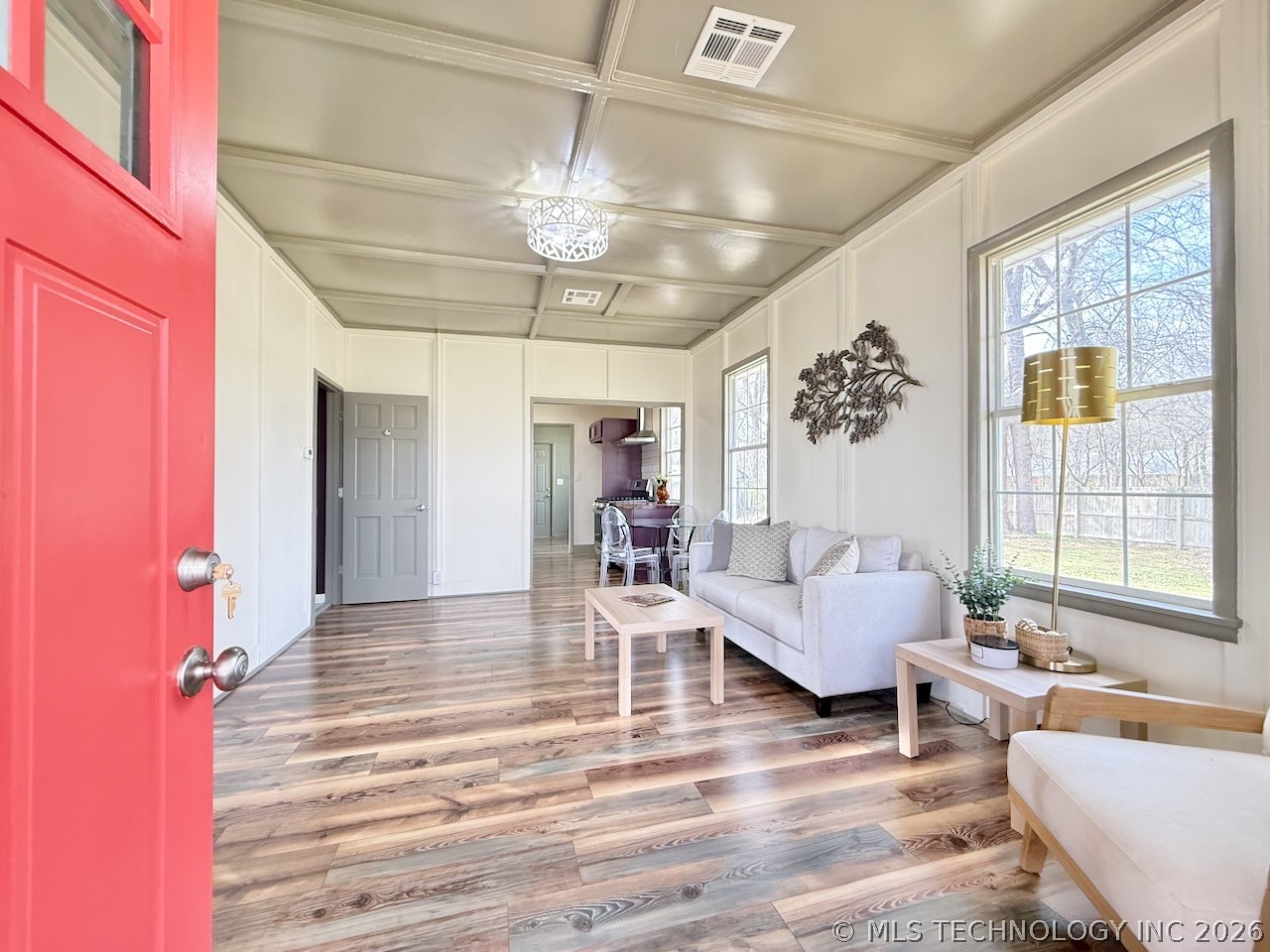938 W Teel Road Property Photo 9