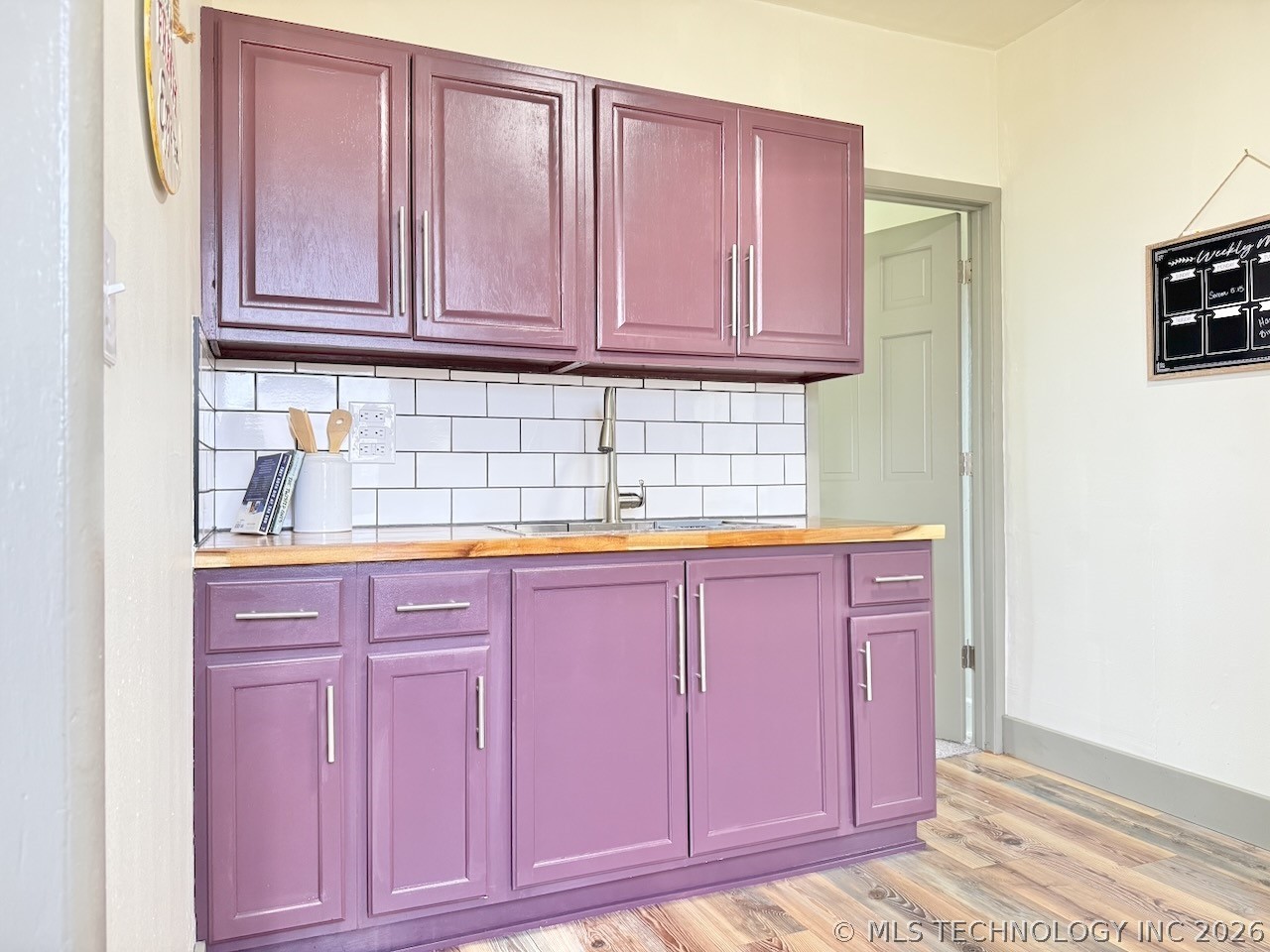 938 W Teel Road Property Photo 24