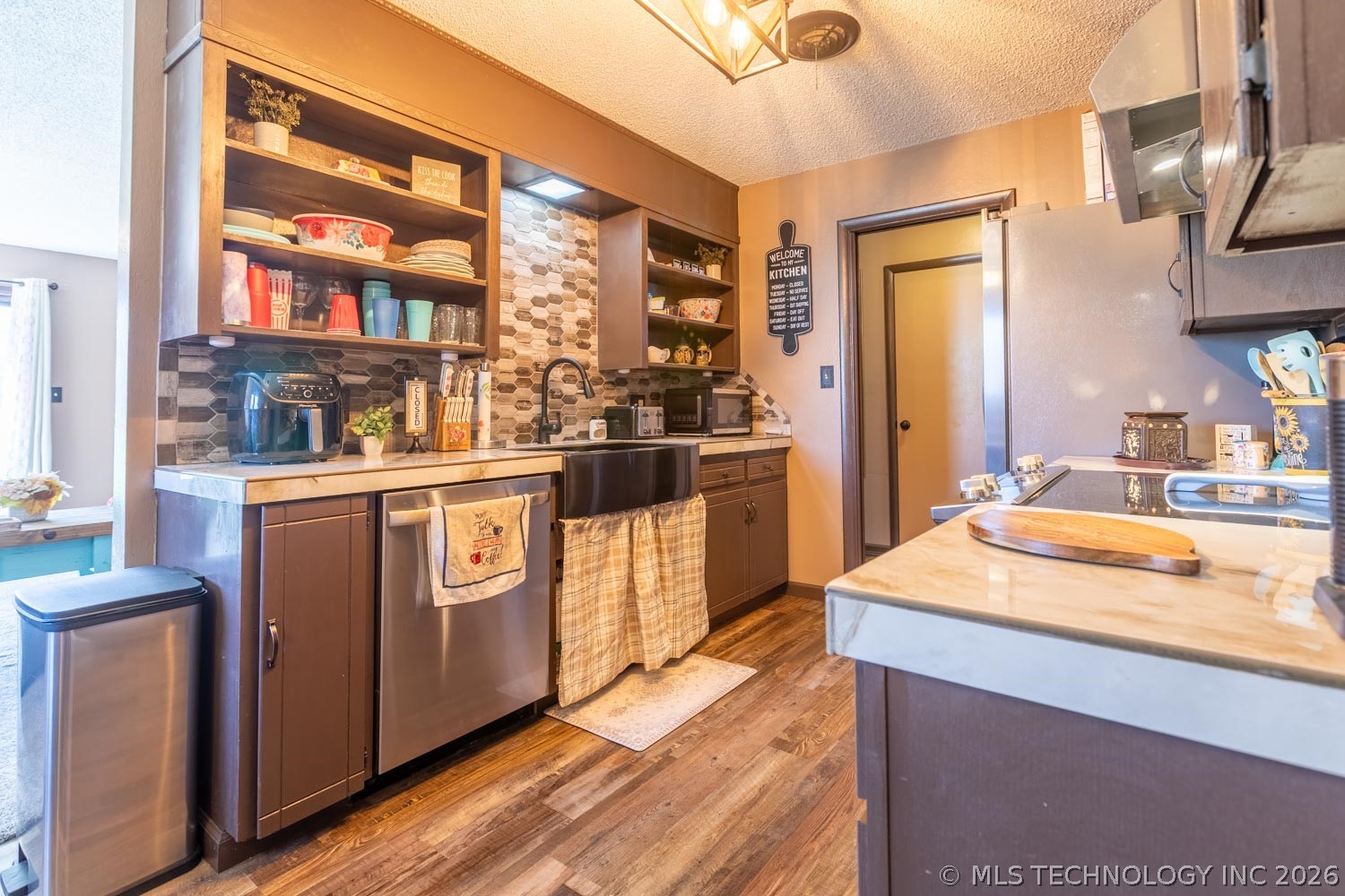 1524 Pineywood Property Photo 15