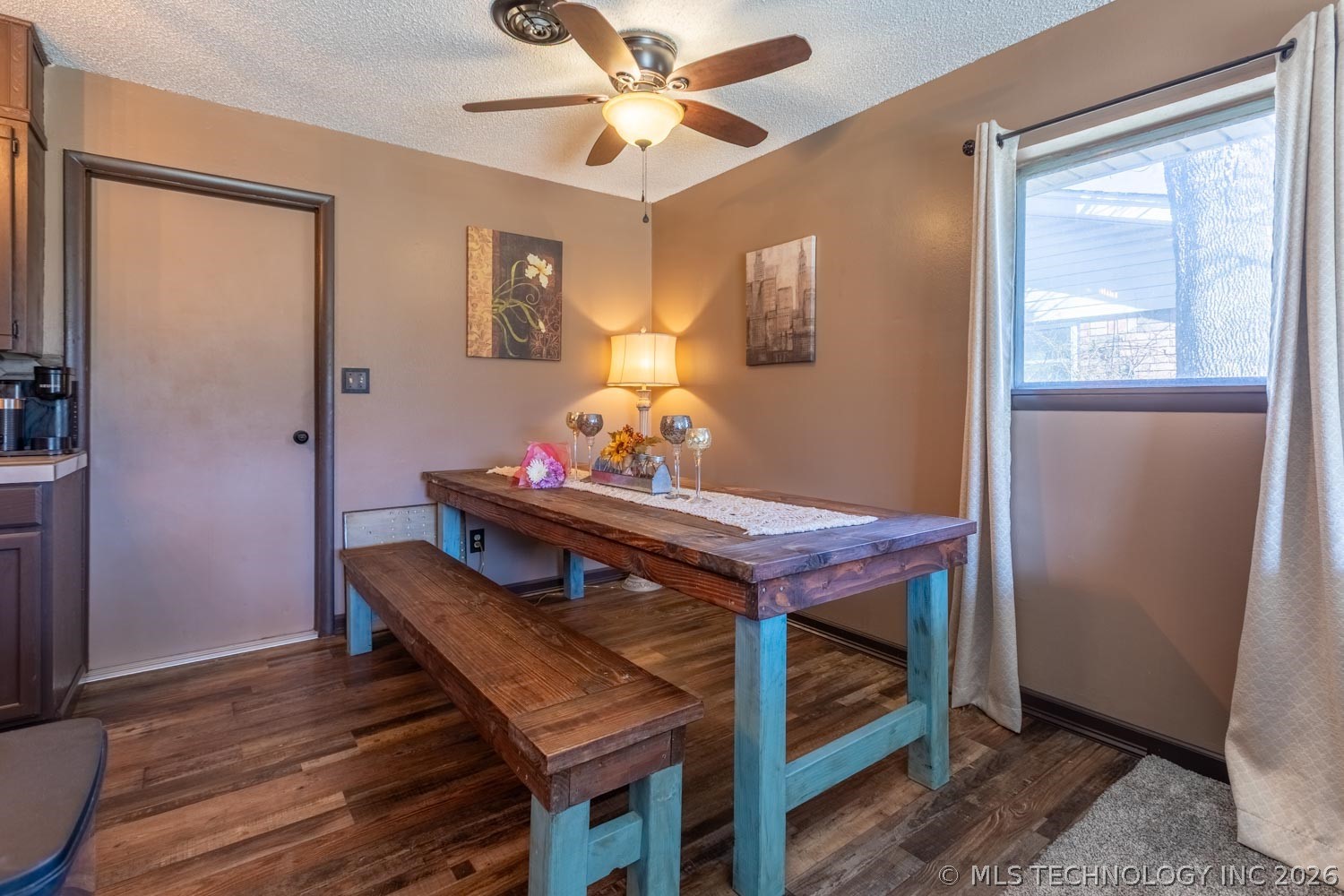 1524 Pineywood Property Photo 19