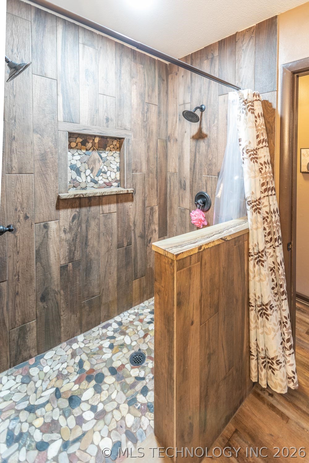 1524 Pineywood Property Photo 37