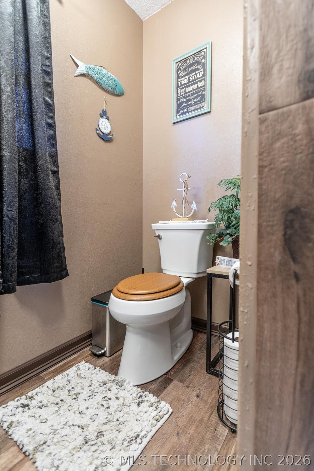 1524 Pineywood Property Photo 41