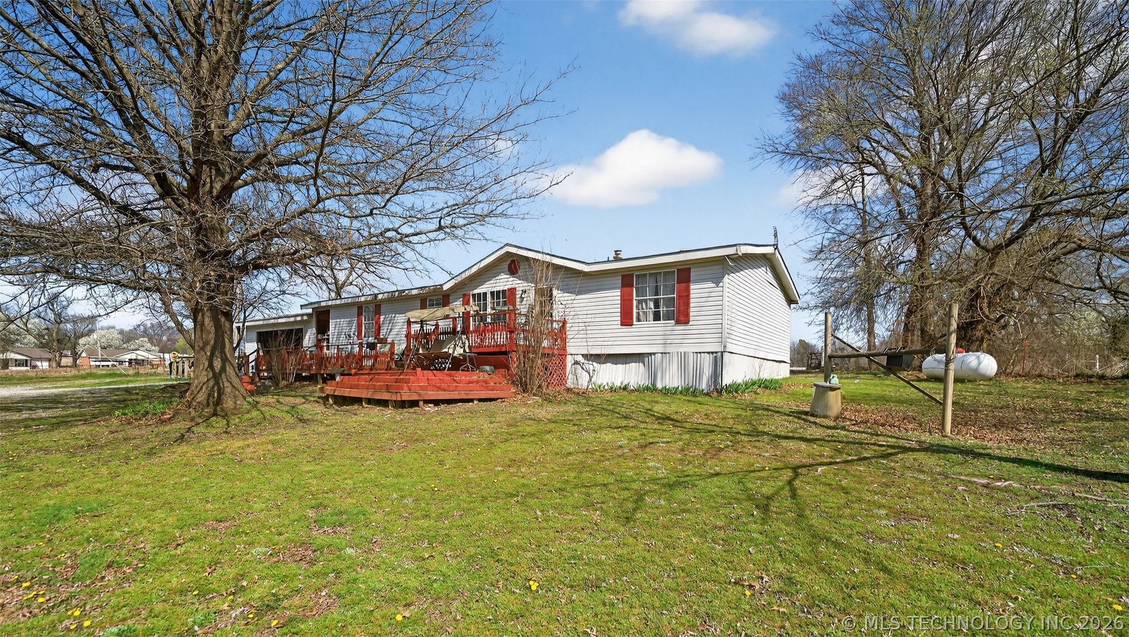 1000 S Maple Street Property Photo 24