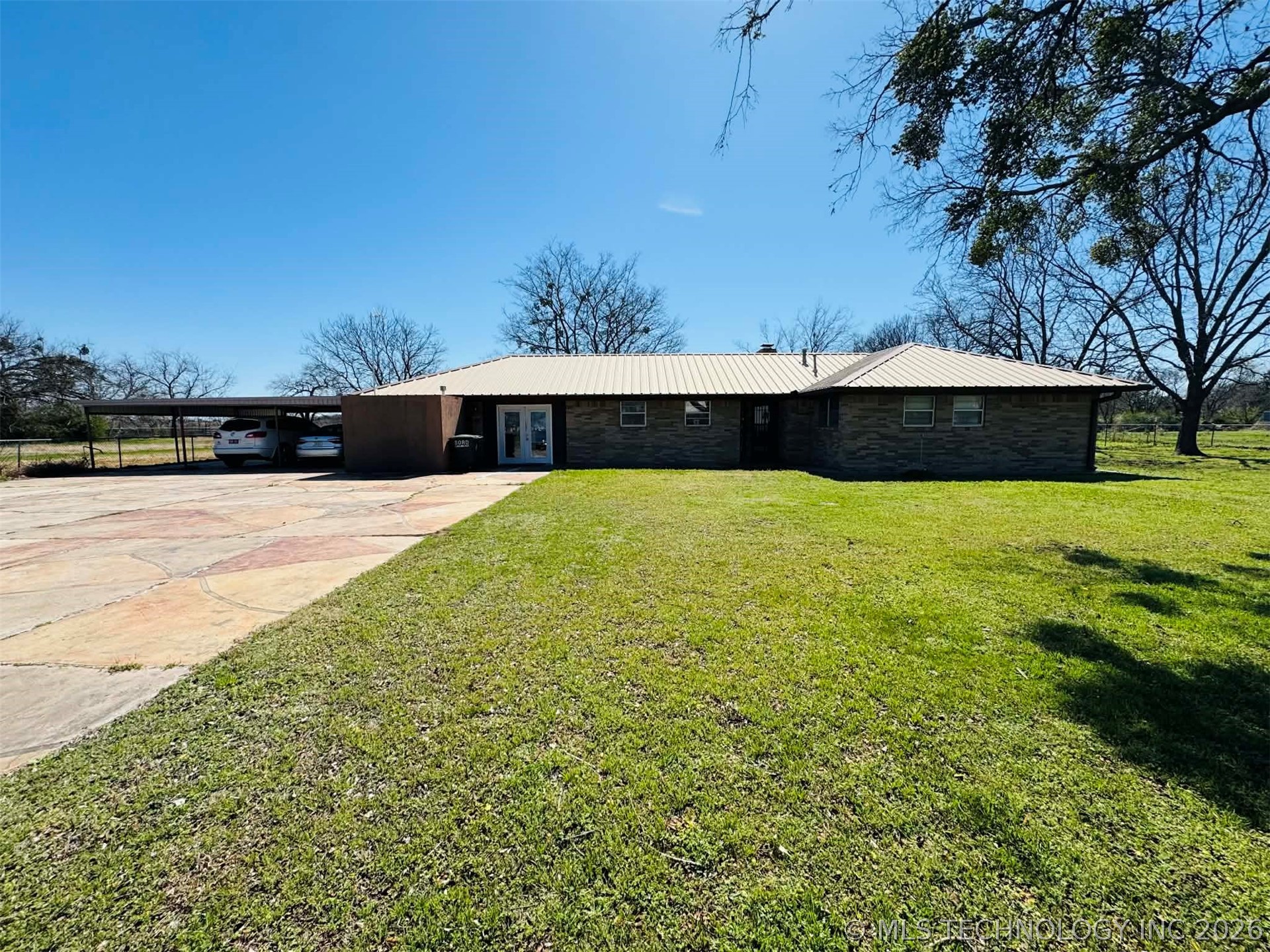 27 Birch Property Photo 1