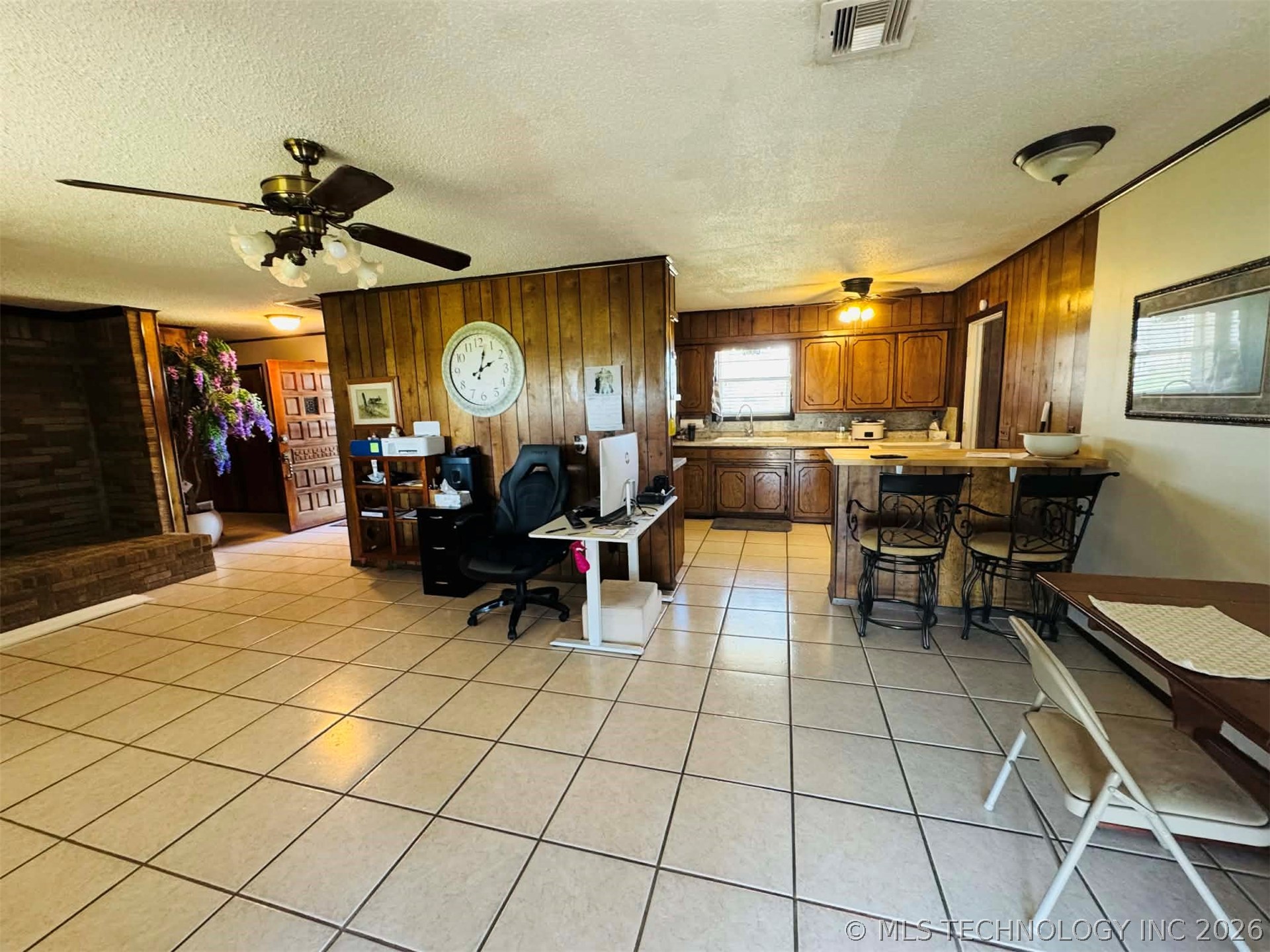 27 Birch Property Photo 5