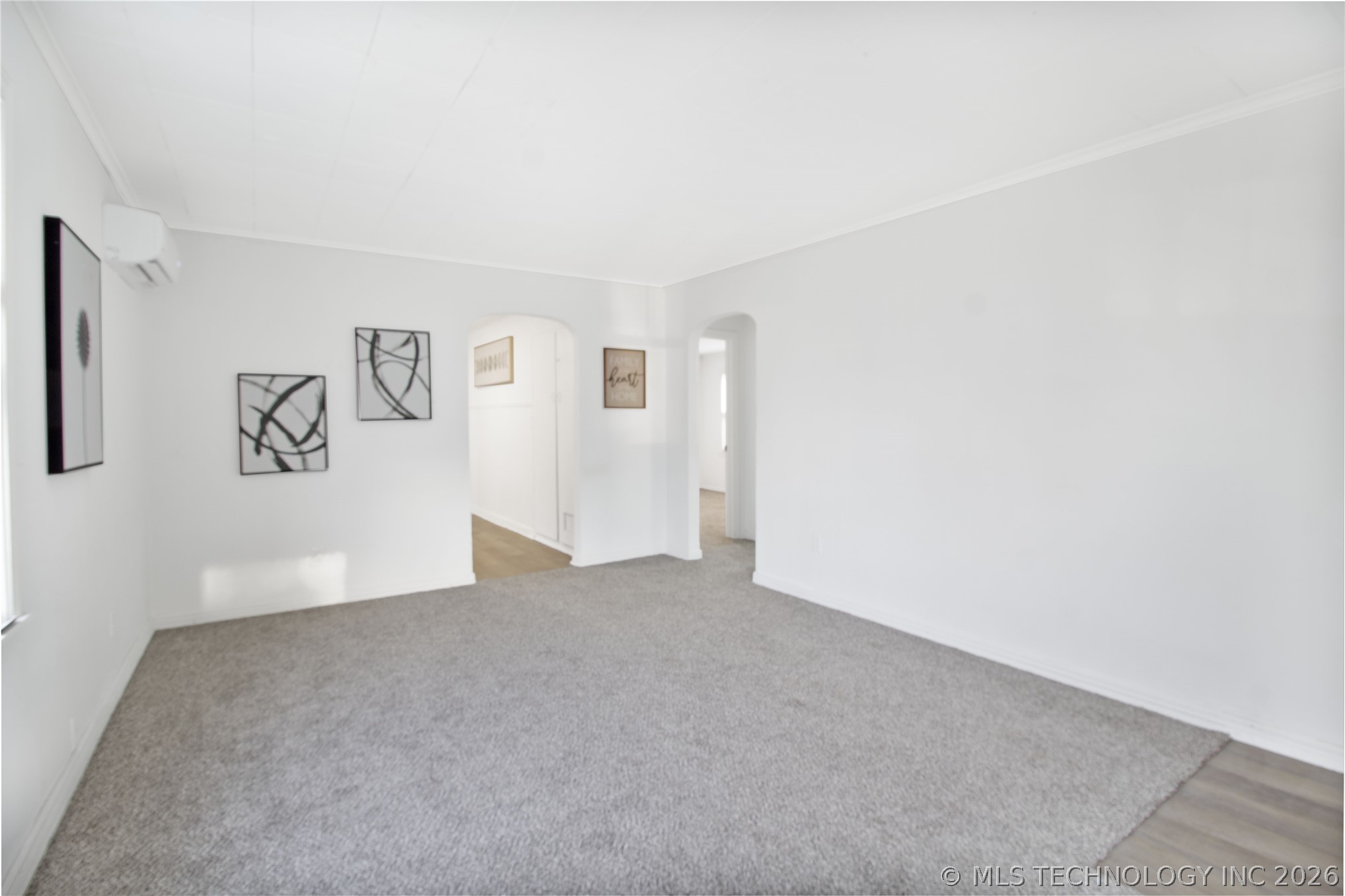 1714 S Armstrong Avenue Property Photo 4