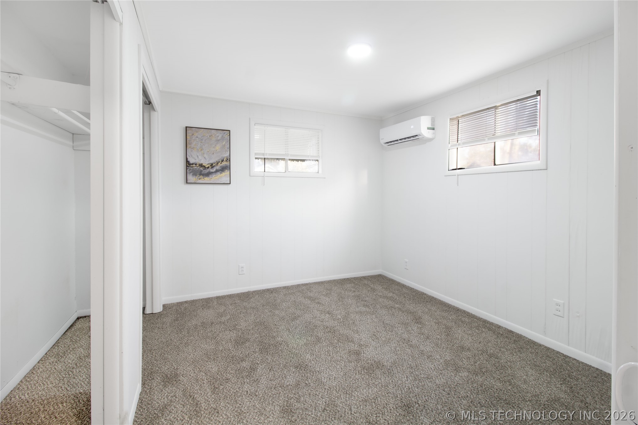 1714 S Armstrong Avenue Property Photo 9