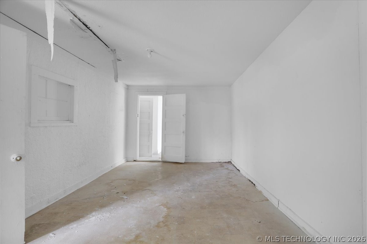 815 N J Street Property Photo 13