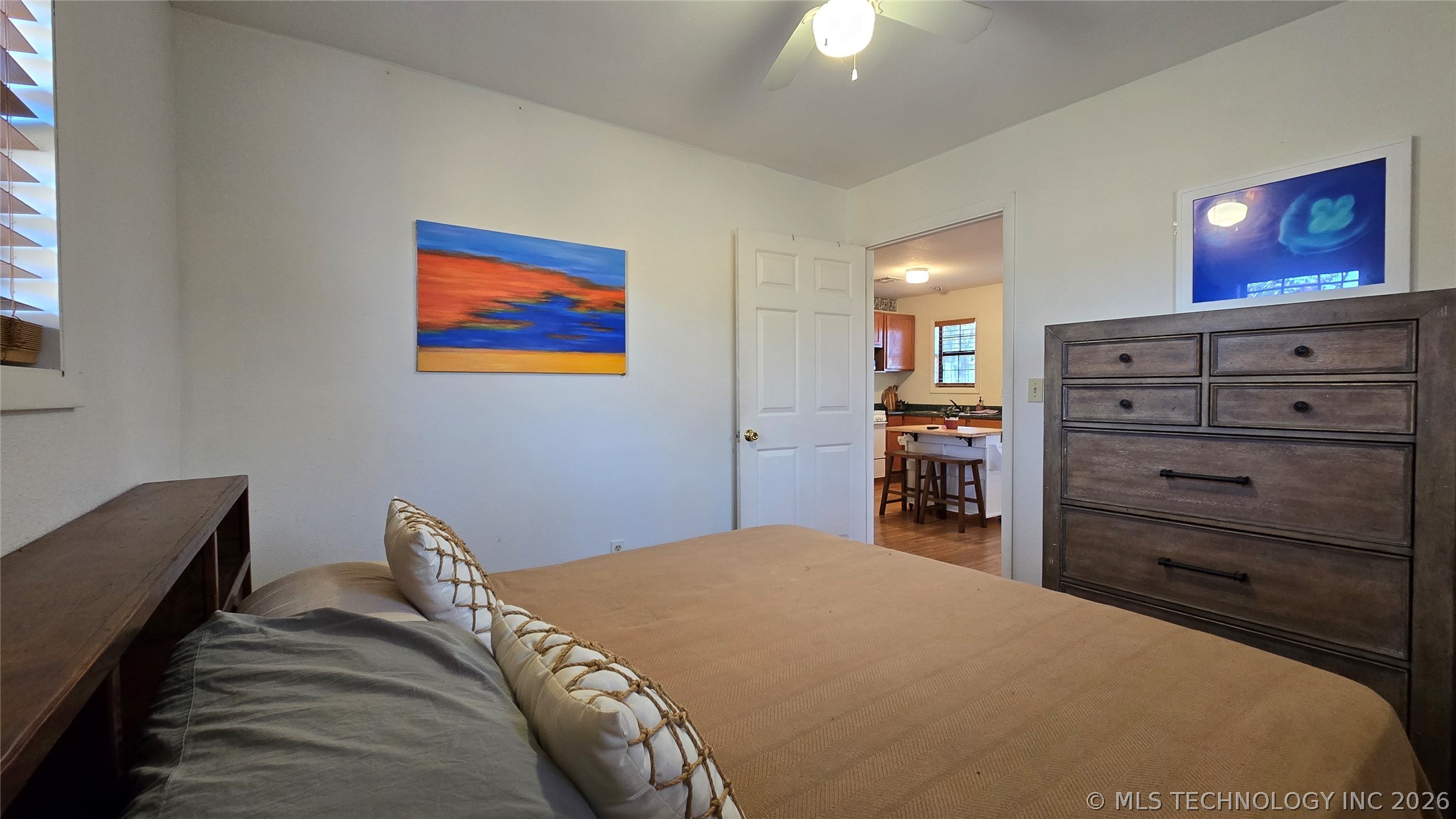 240 W French Street Property Photo 14