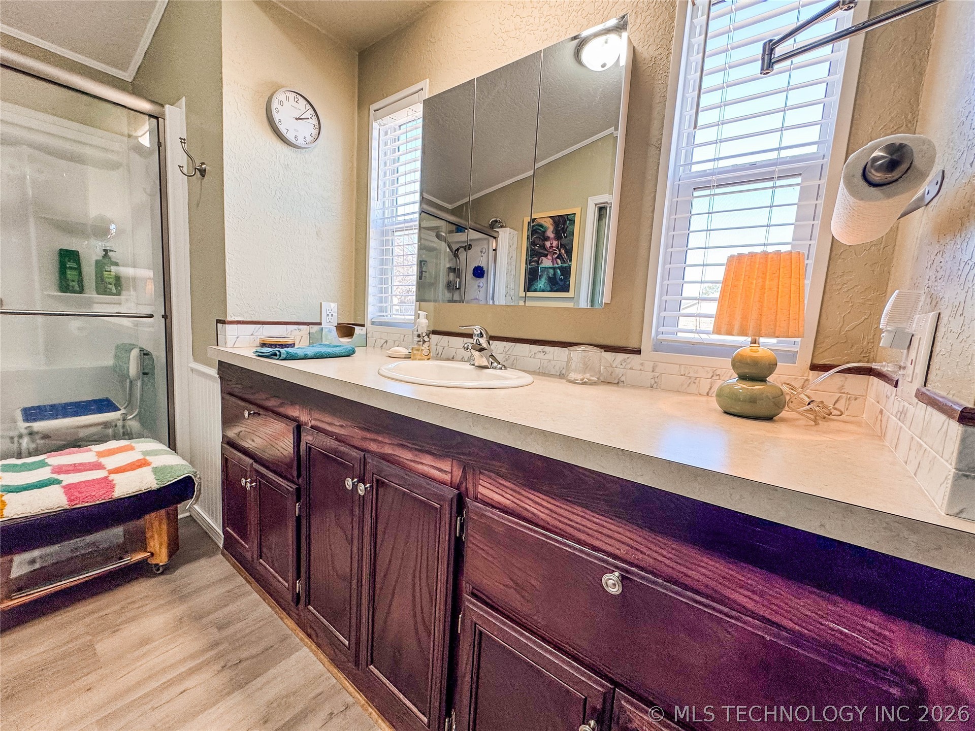 114165 S 4201 Property Photo 24