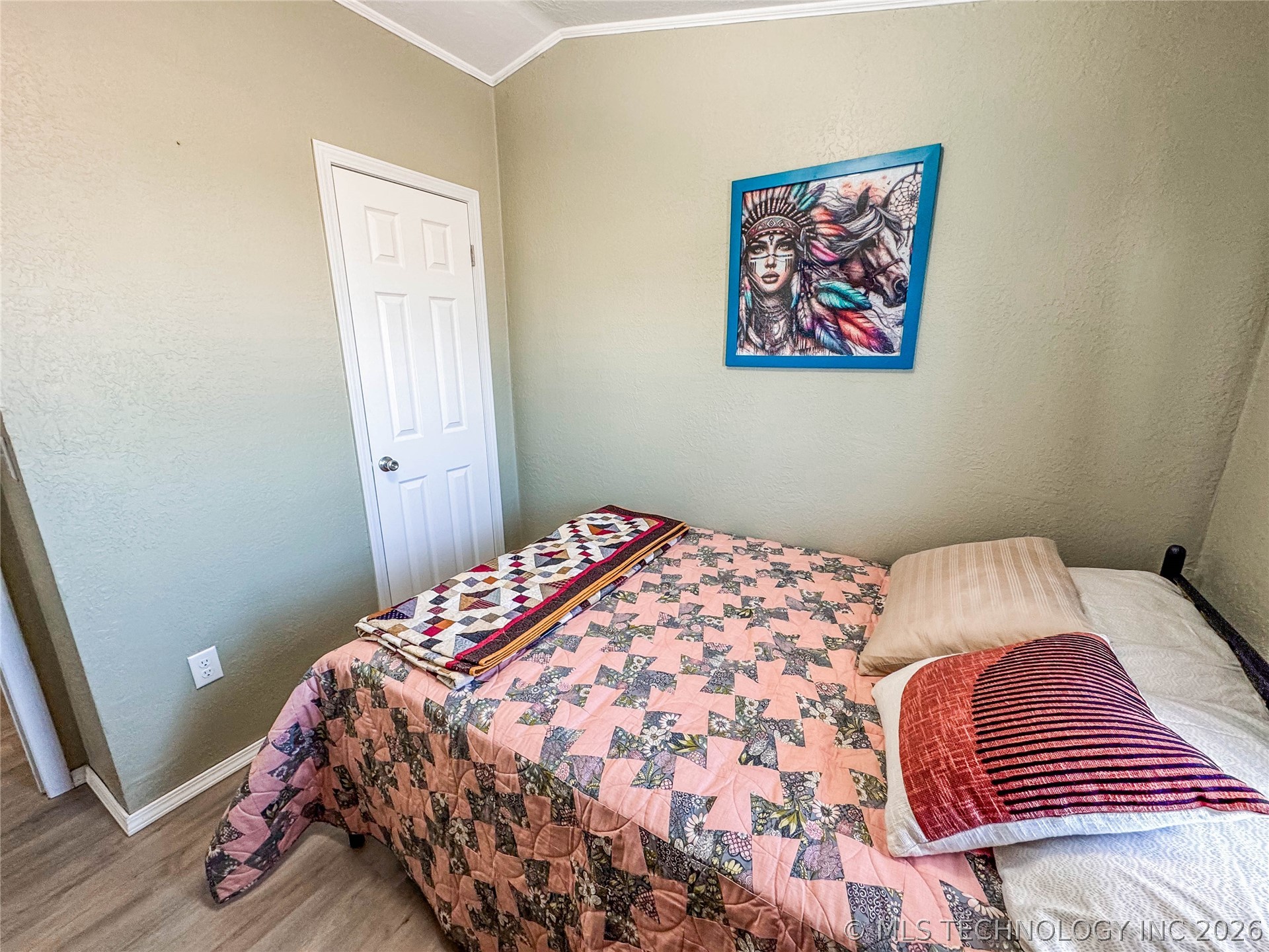 114165 S 4201 Property Photo 29