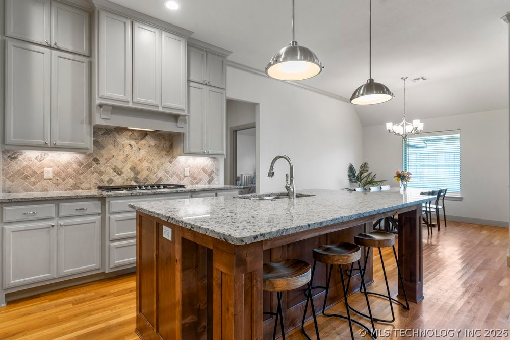 13019 S 5th Place Property Photo 13
