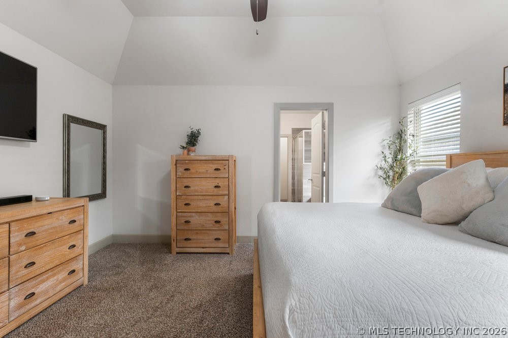 13019 S 5th Place Property Photo 22