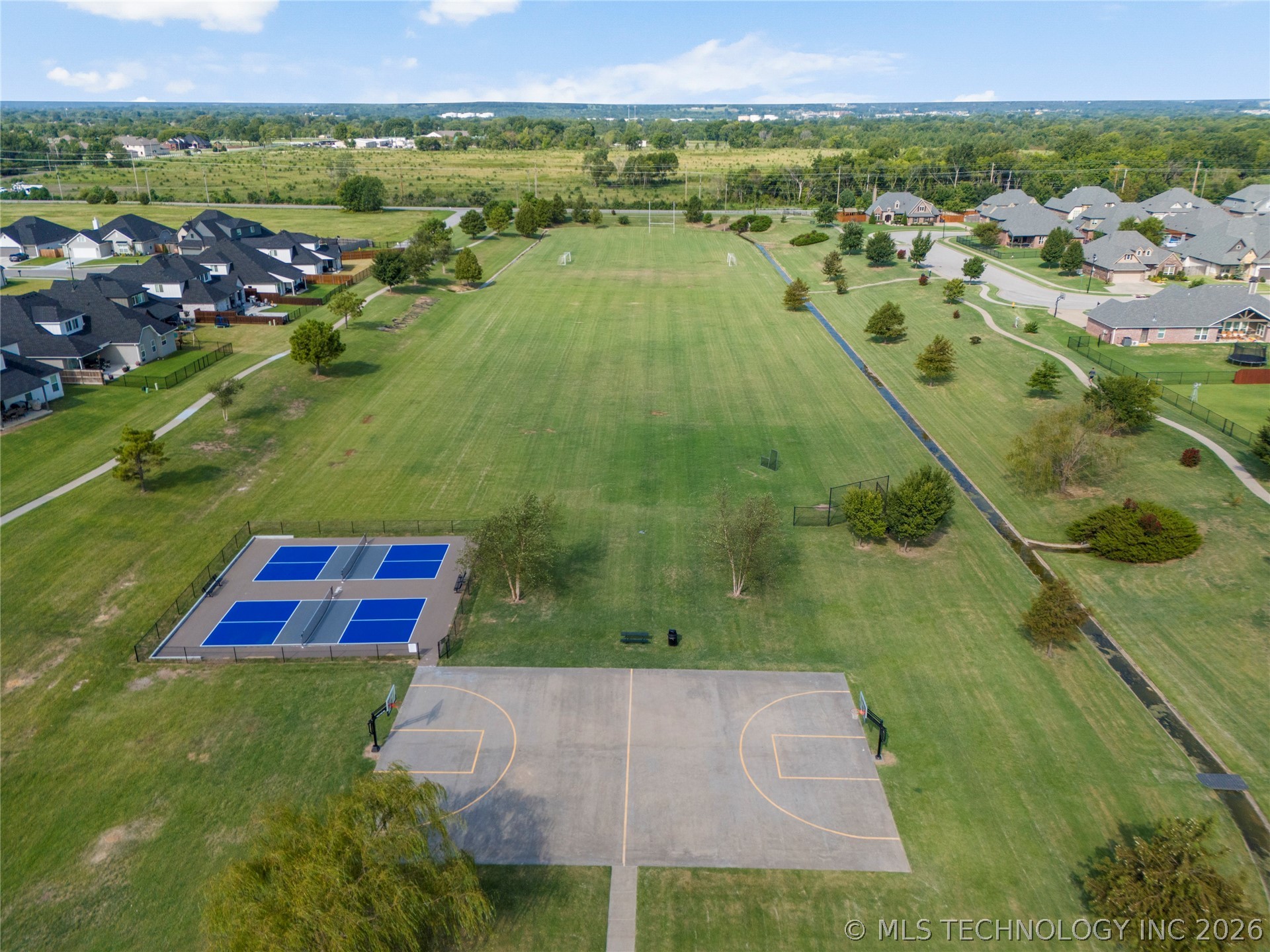13019 S 5th Place Property Photo 59