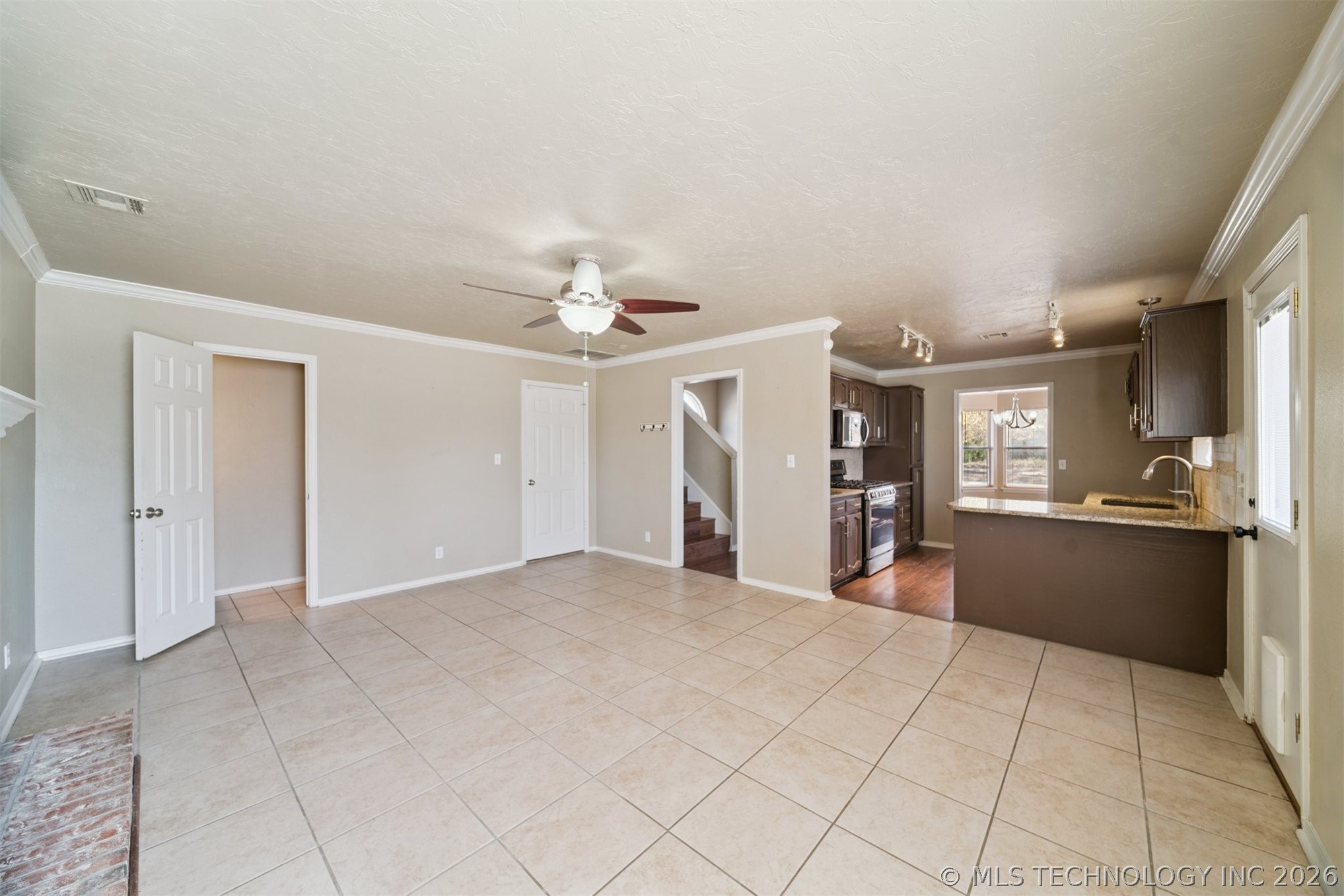 1702 W 110th Place Property Photo 13
