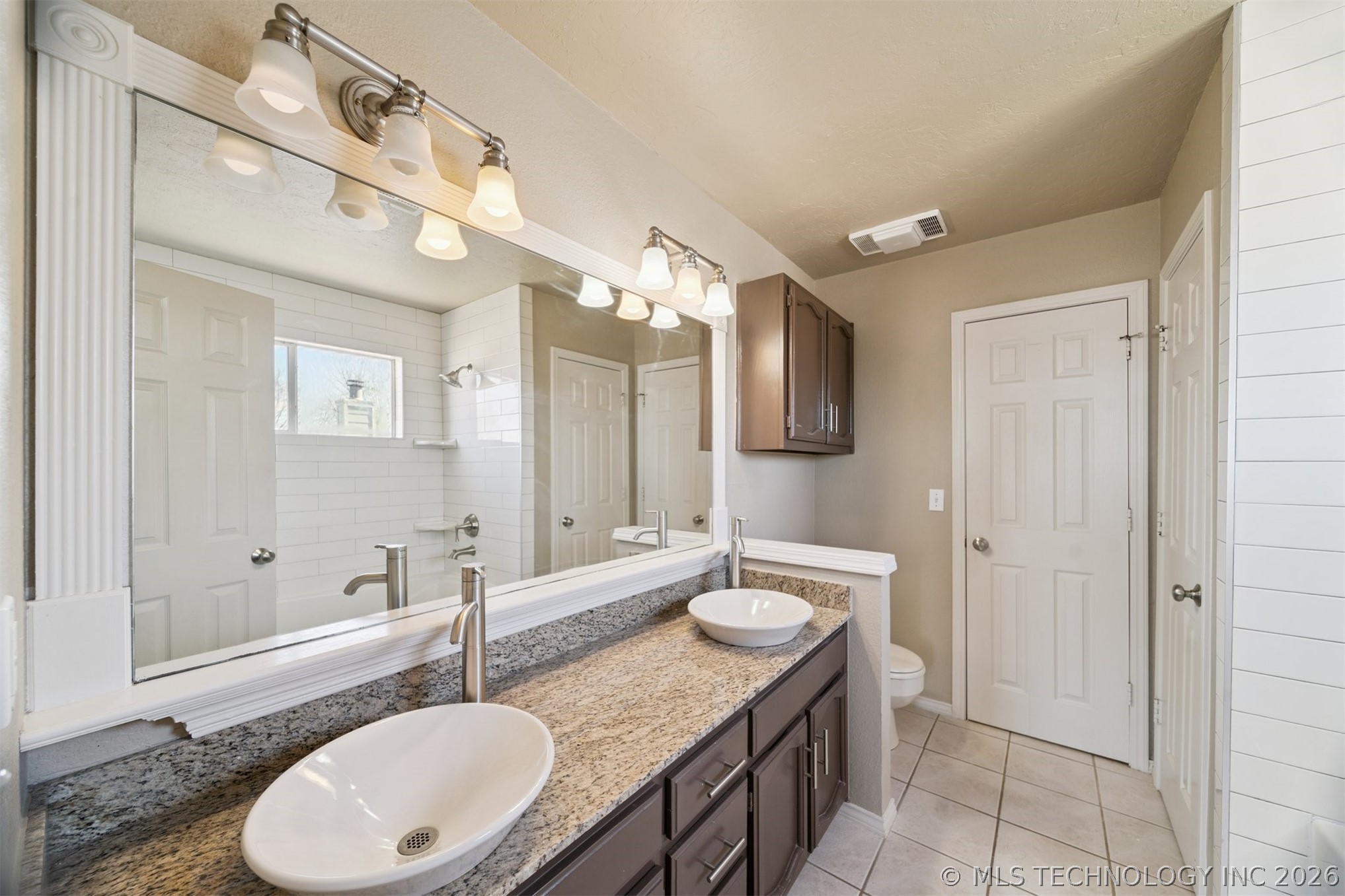 1702 W 110th Place Property Photo 19