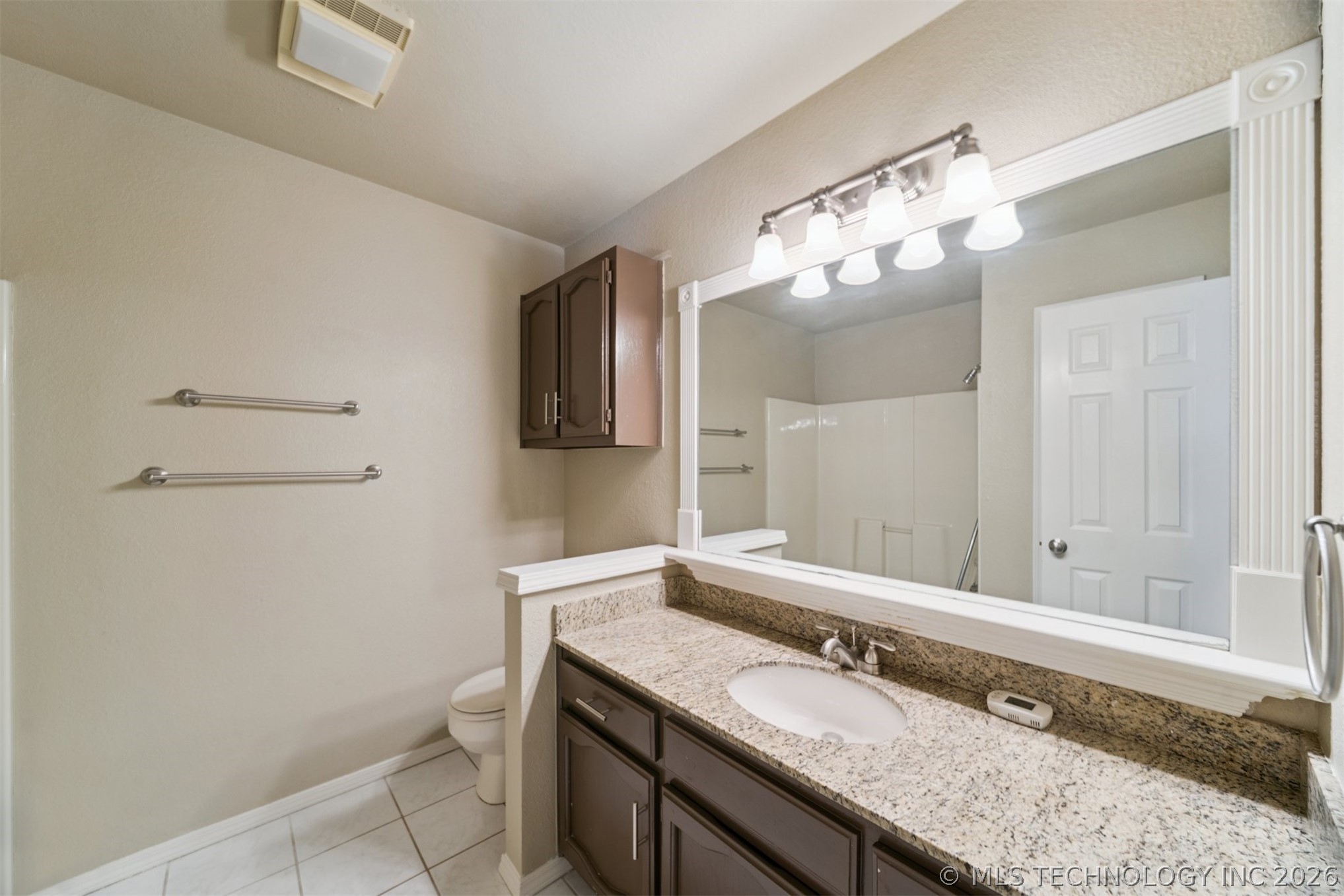 1702 W 110th Place Property Photo 24