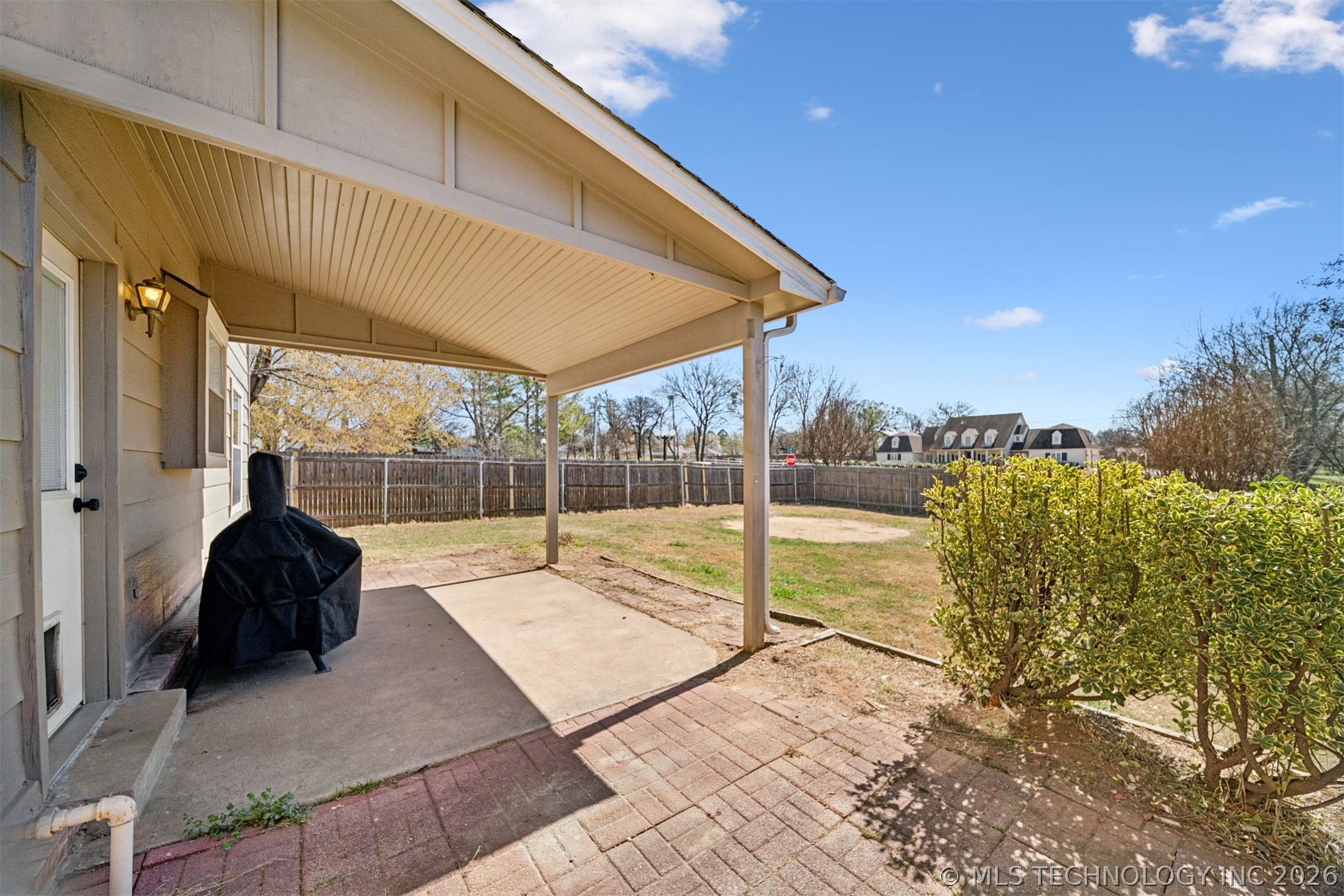 1702 W 110th Place Property Photo 27