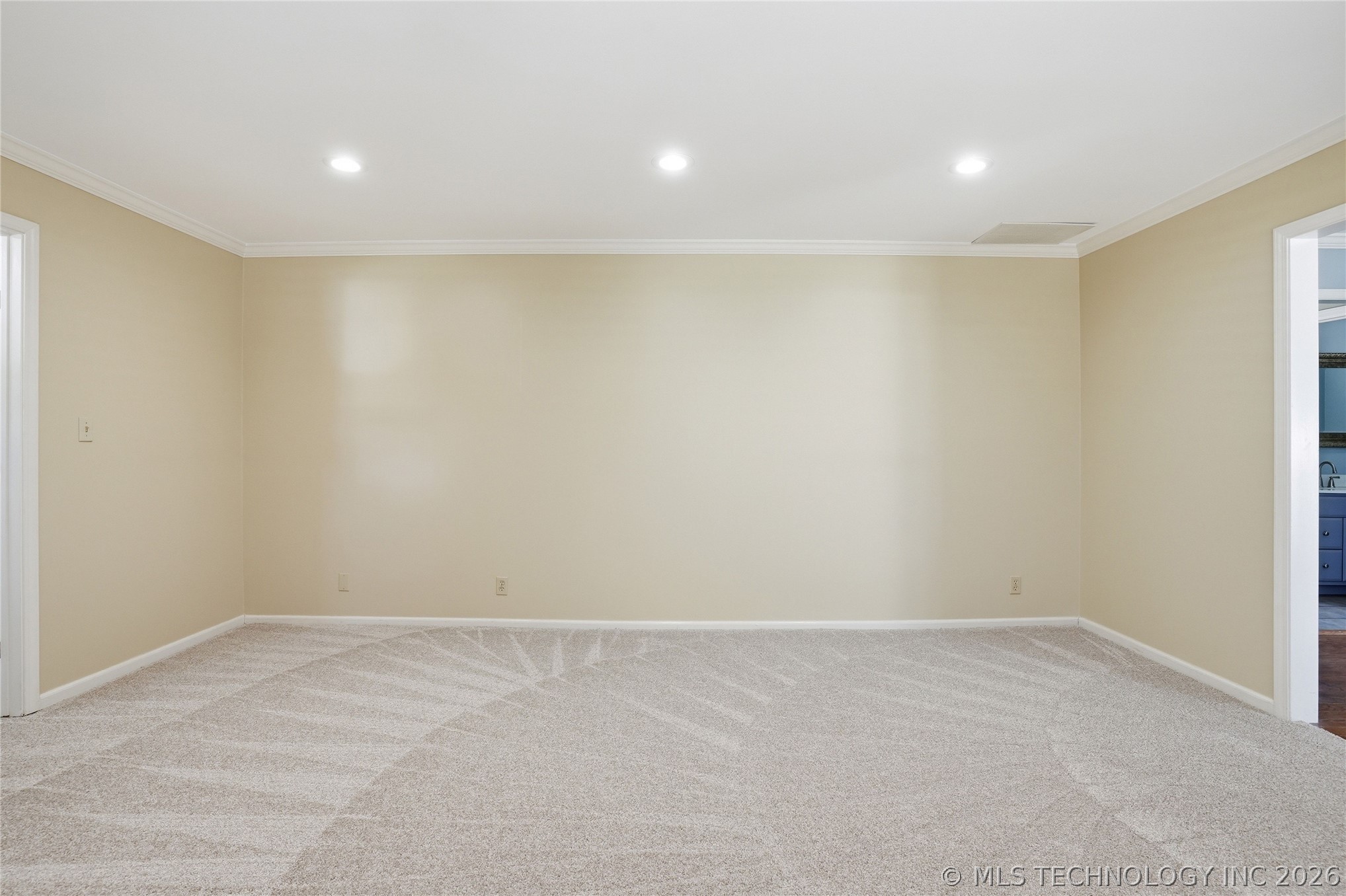 3704 S Braden Place Property Photo 13