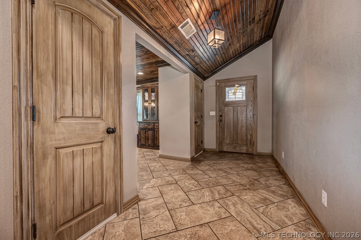 22644 Aes Road Property Photo 20