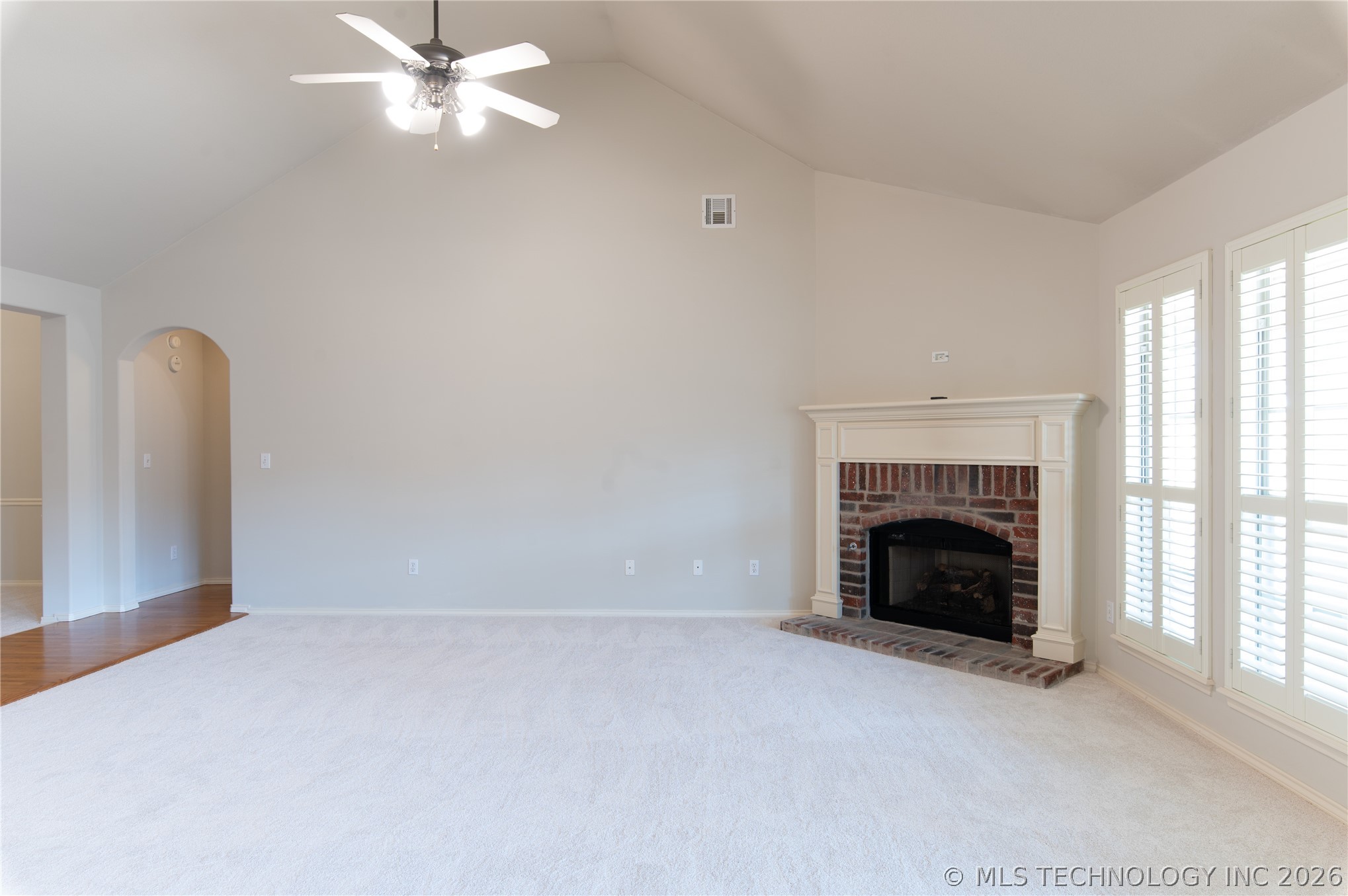 4303 S Sweet Gum Avenue Property Photo 4