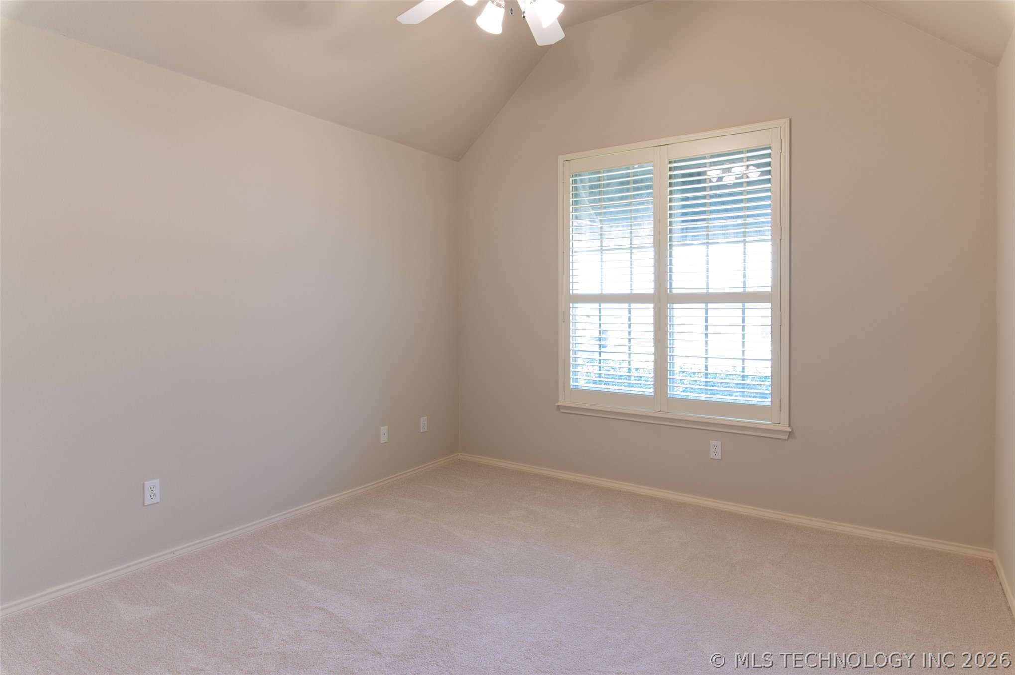 4303 S Sweet Gum Avenue Property Photo 15