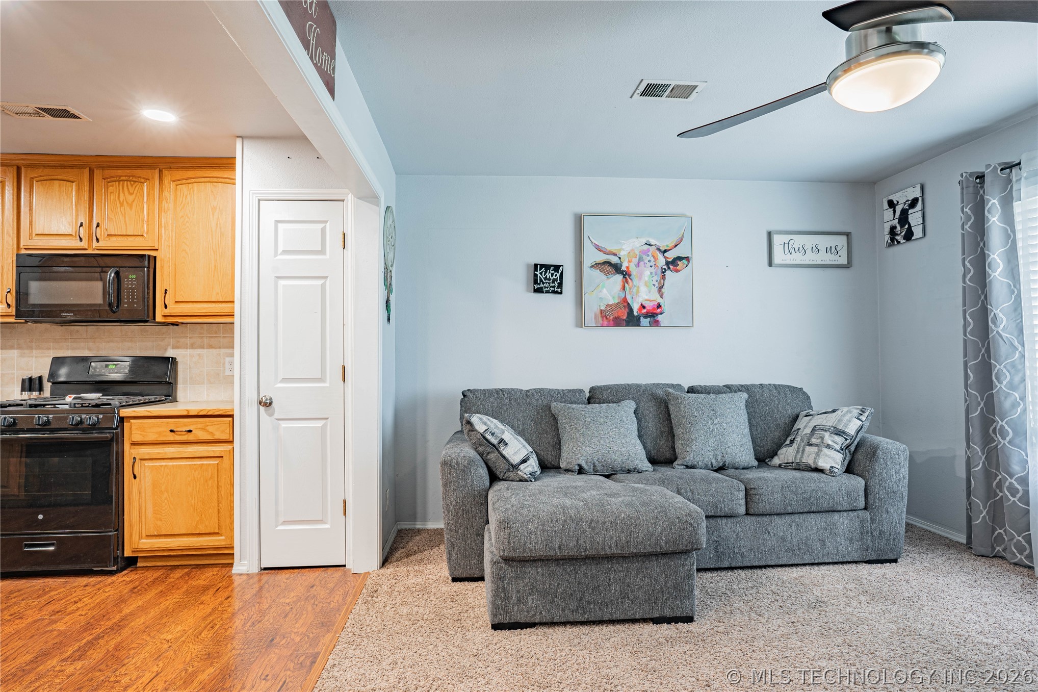 405 S 4th Street Property Photo 5
