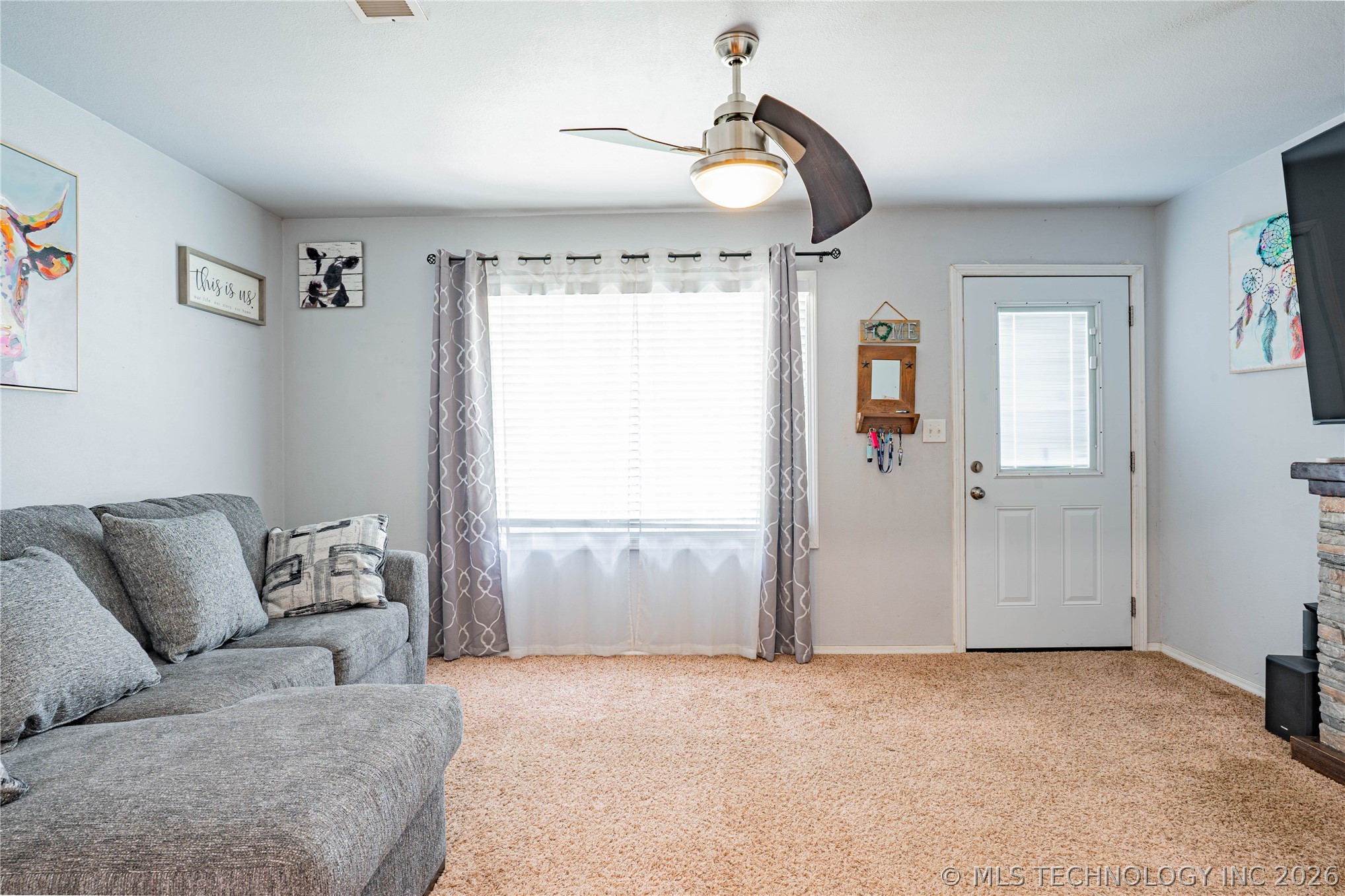 405 S 4th Street Property Photo 6