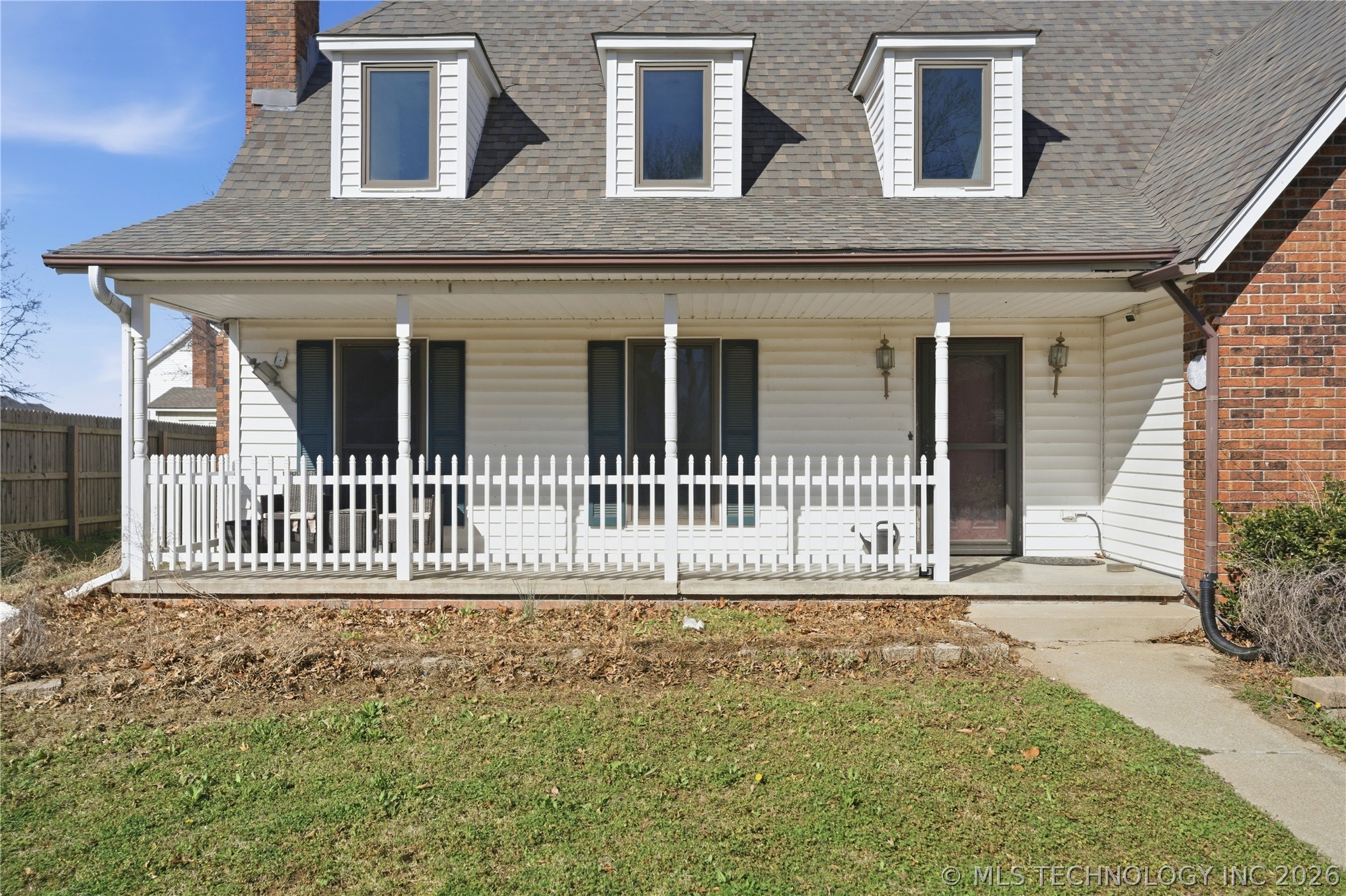 515 Glencoe Circle Property Photo 4