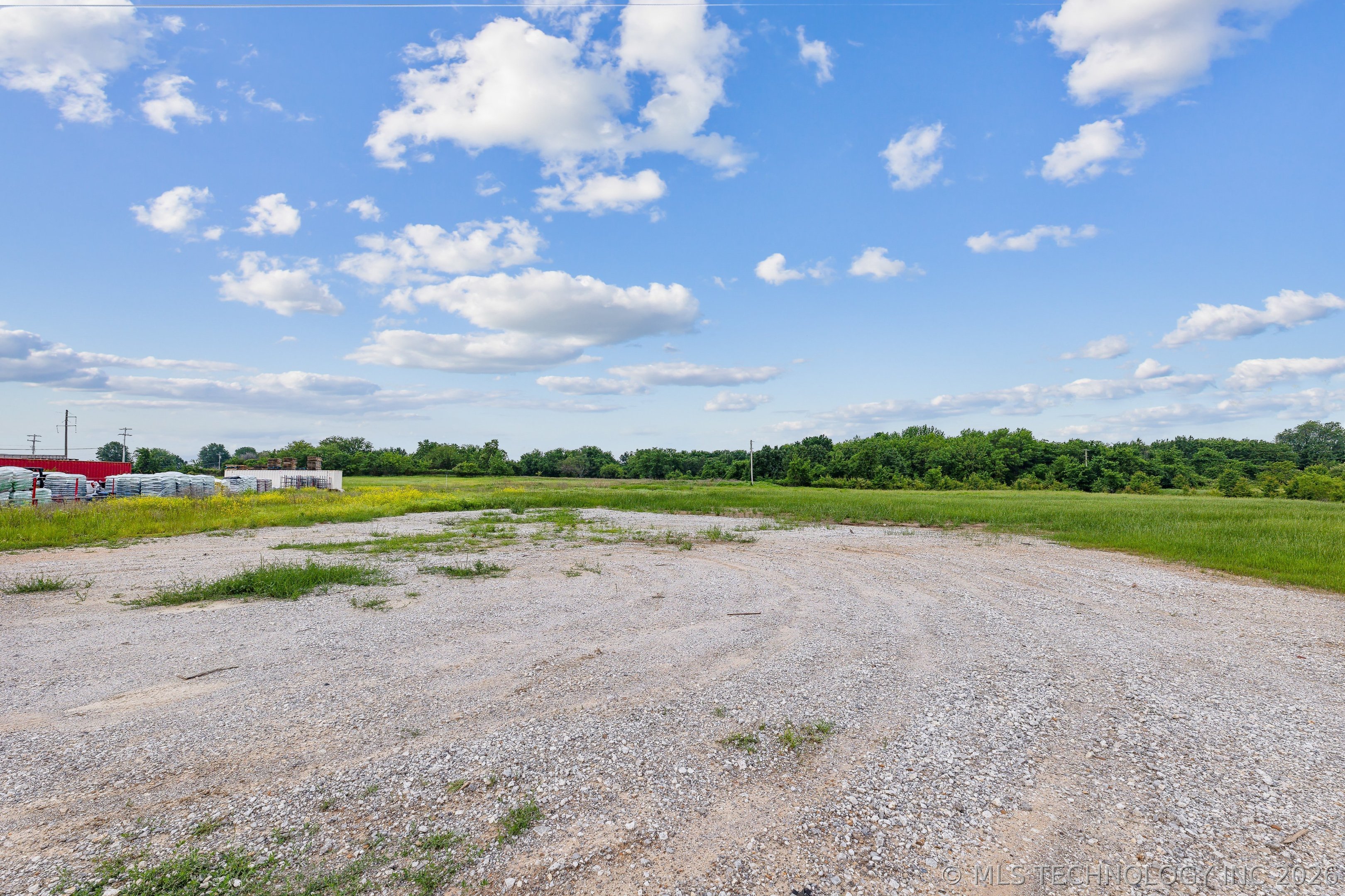 12708 N 116th Street North Property Photo 9