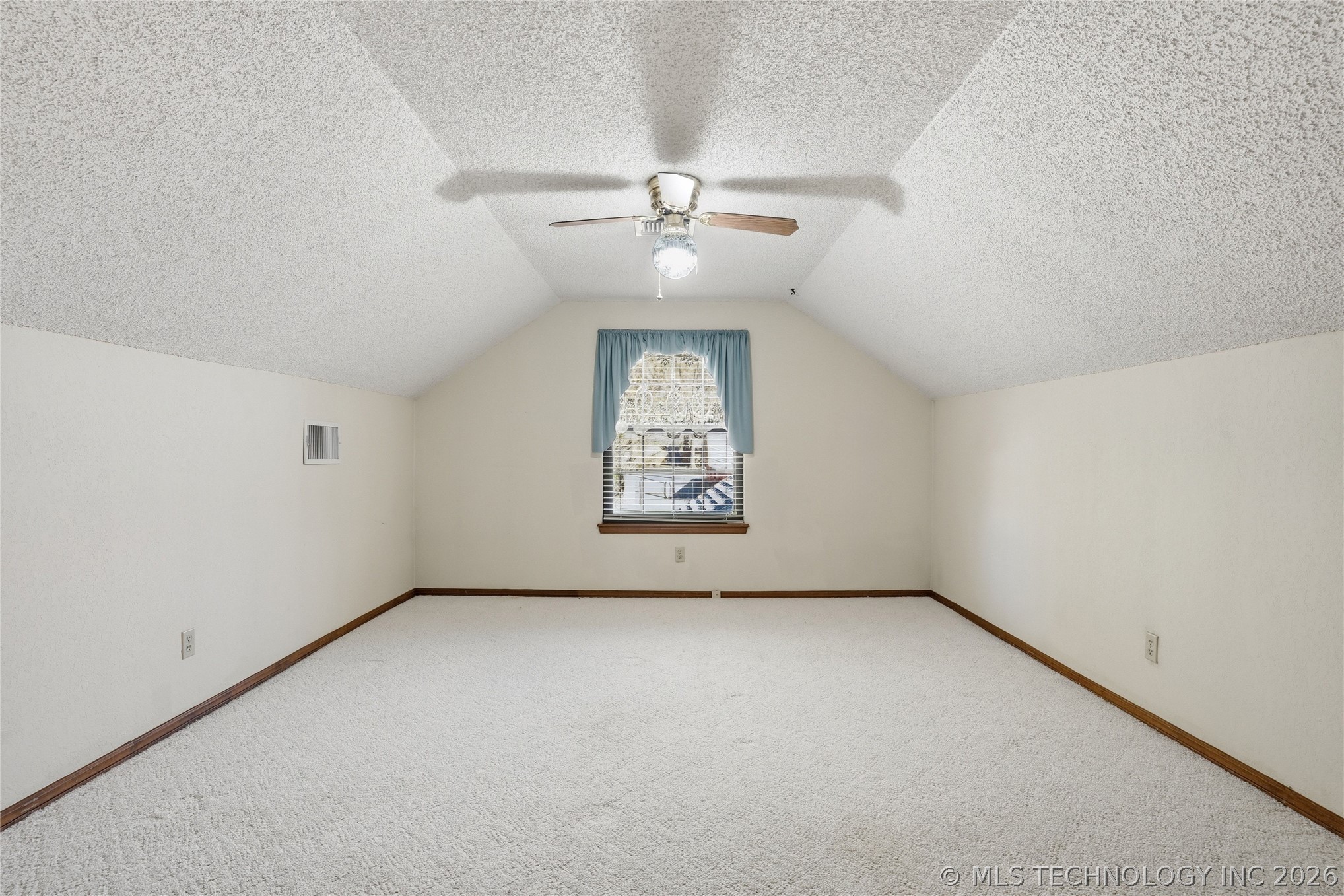 1711 Valley Road Property Photo 36