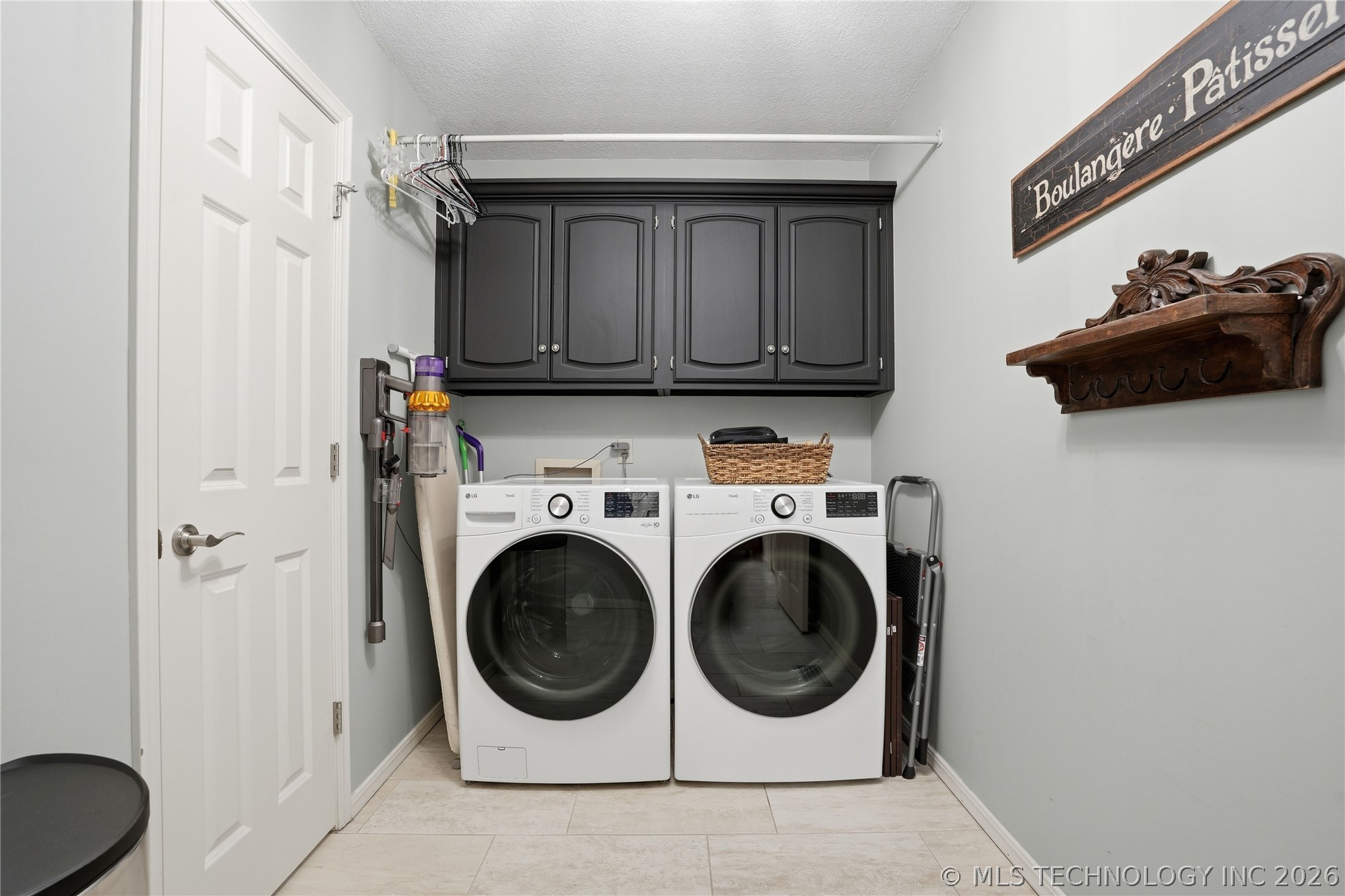 3435 E 86th Street Property Photo 27