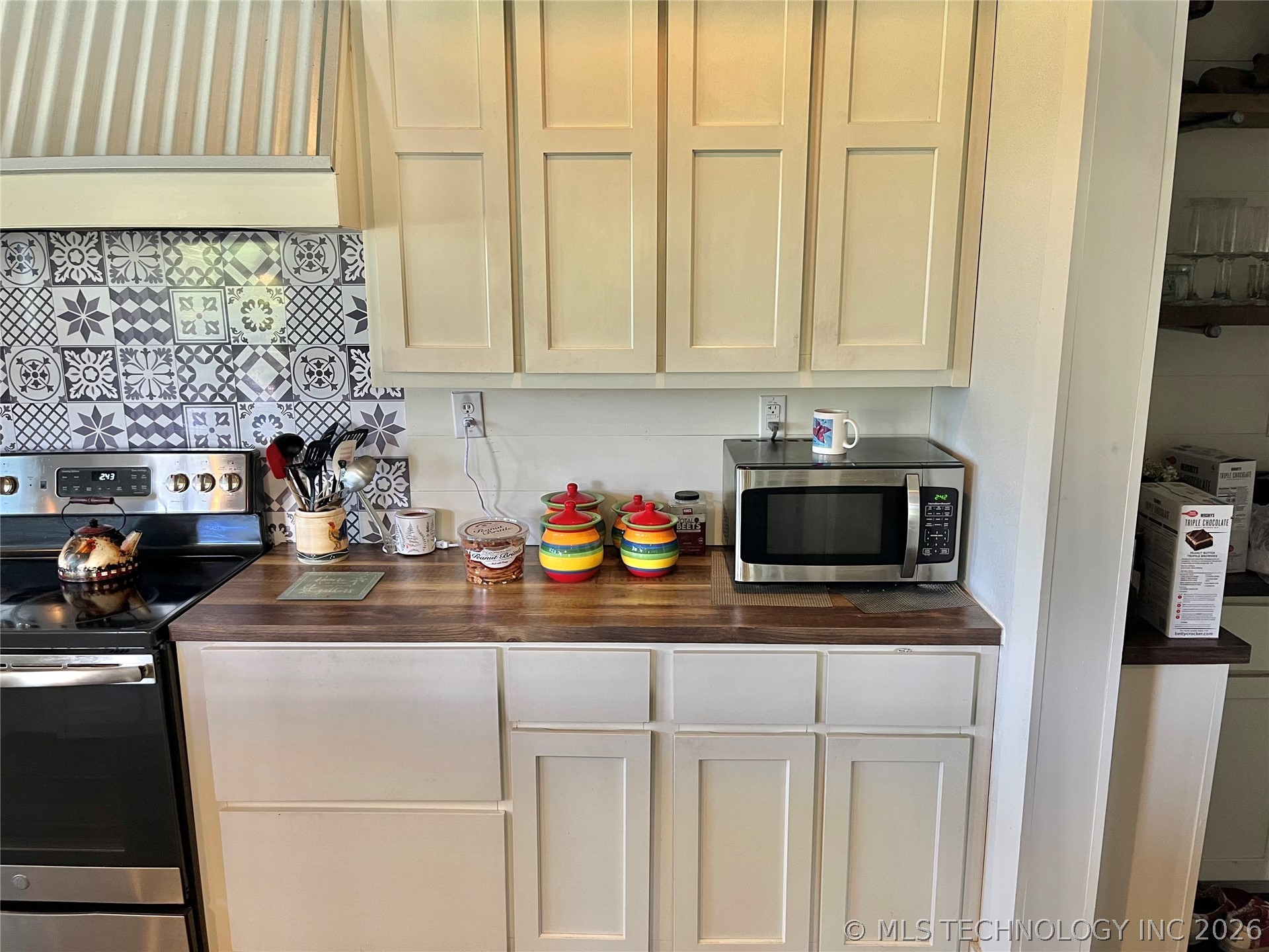 15917 Tee Time Road Property Photo 8