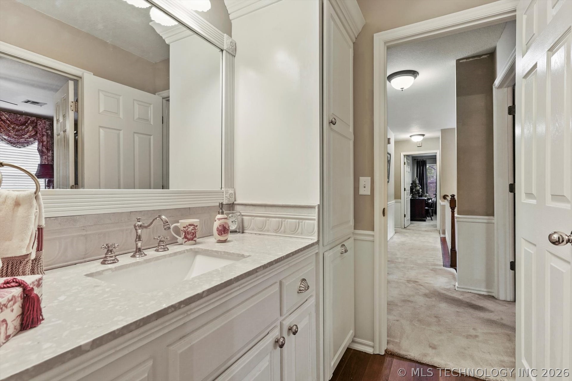 1110 N Renaissance Drive Property Photo 25