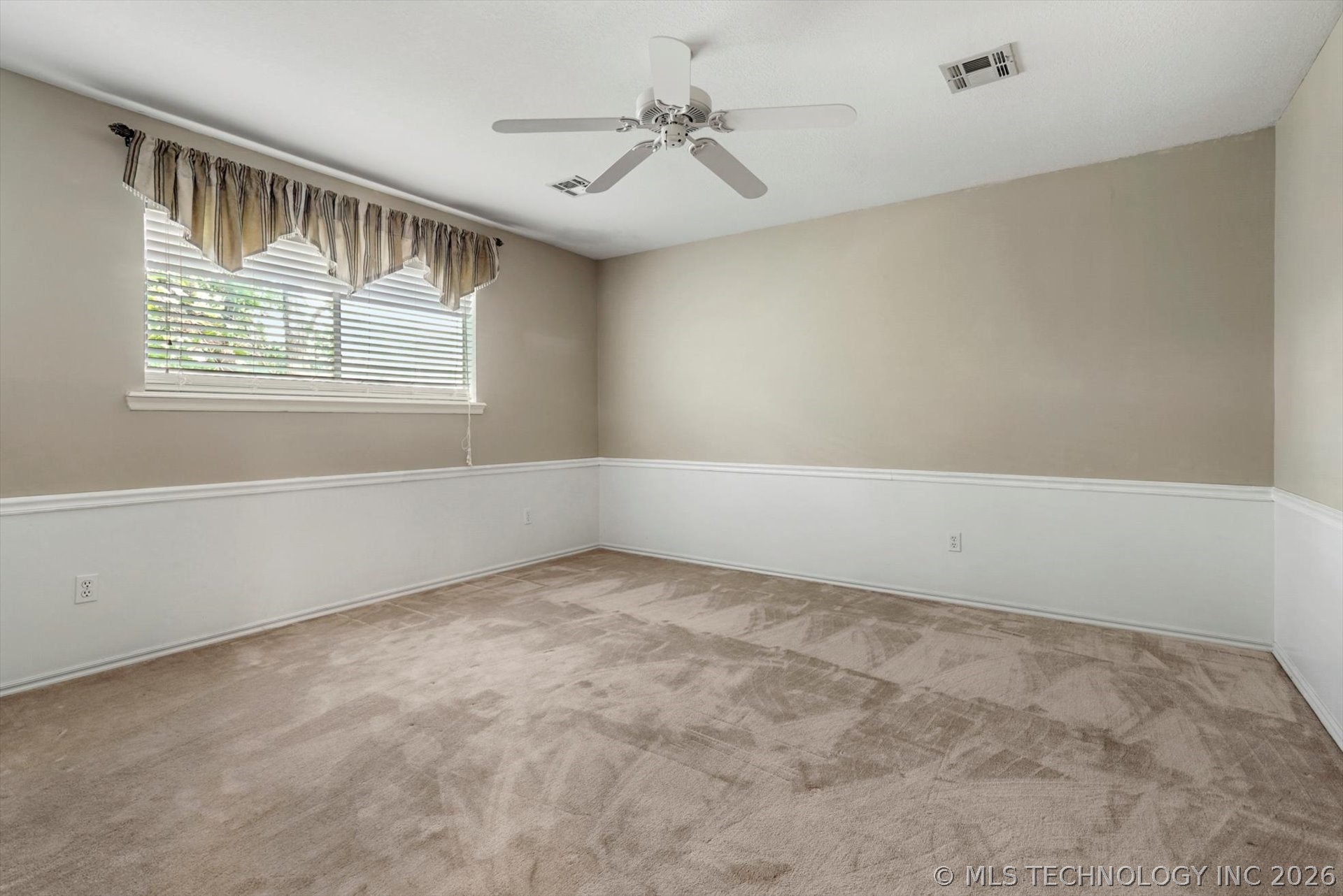 1110 N Renaissance Drive Property Photo 27