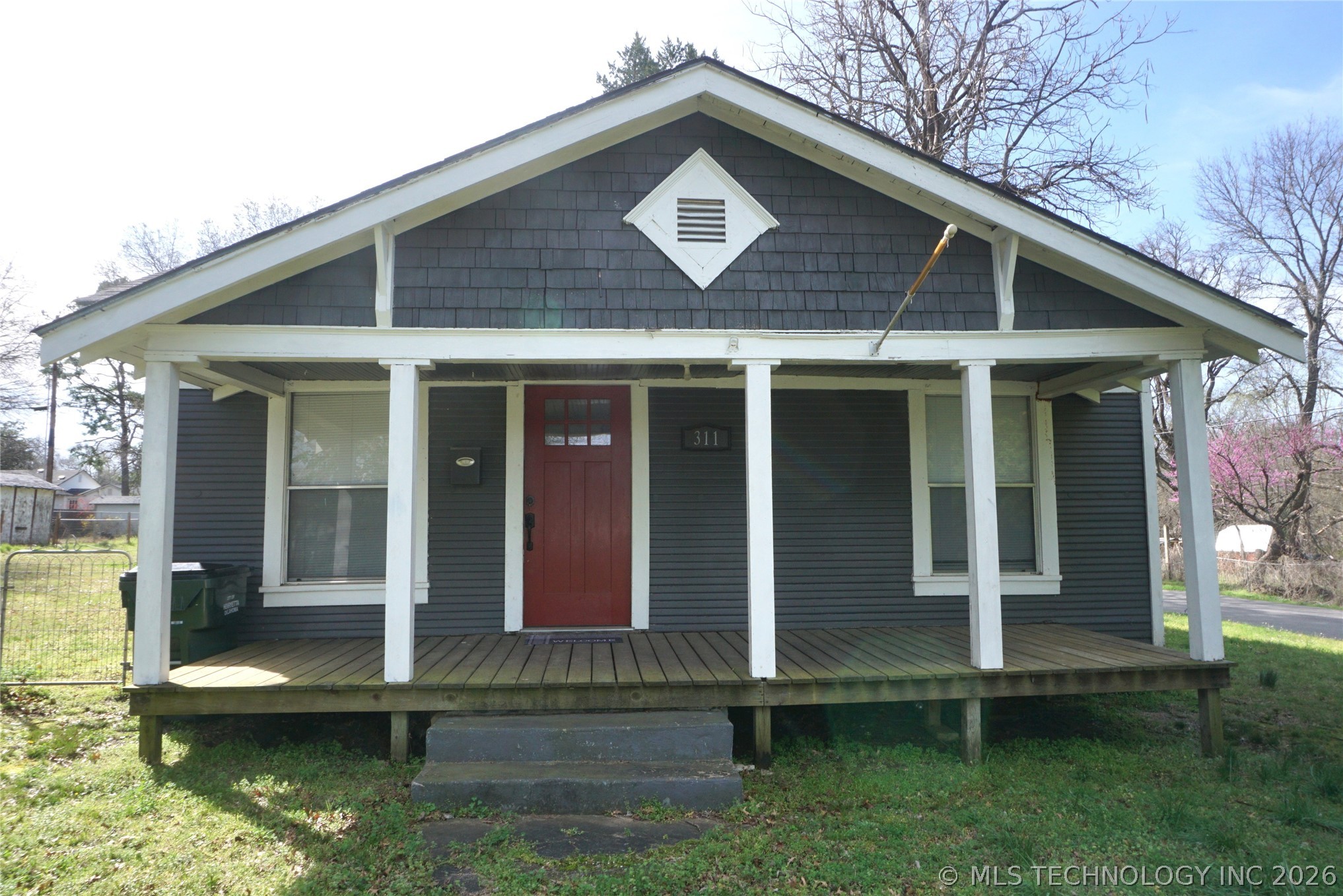 311 W Madison Street Property Photo 1